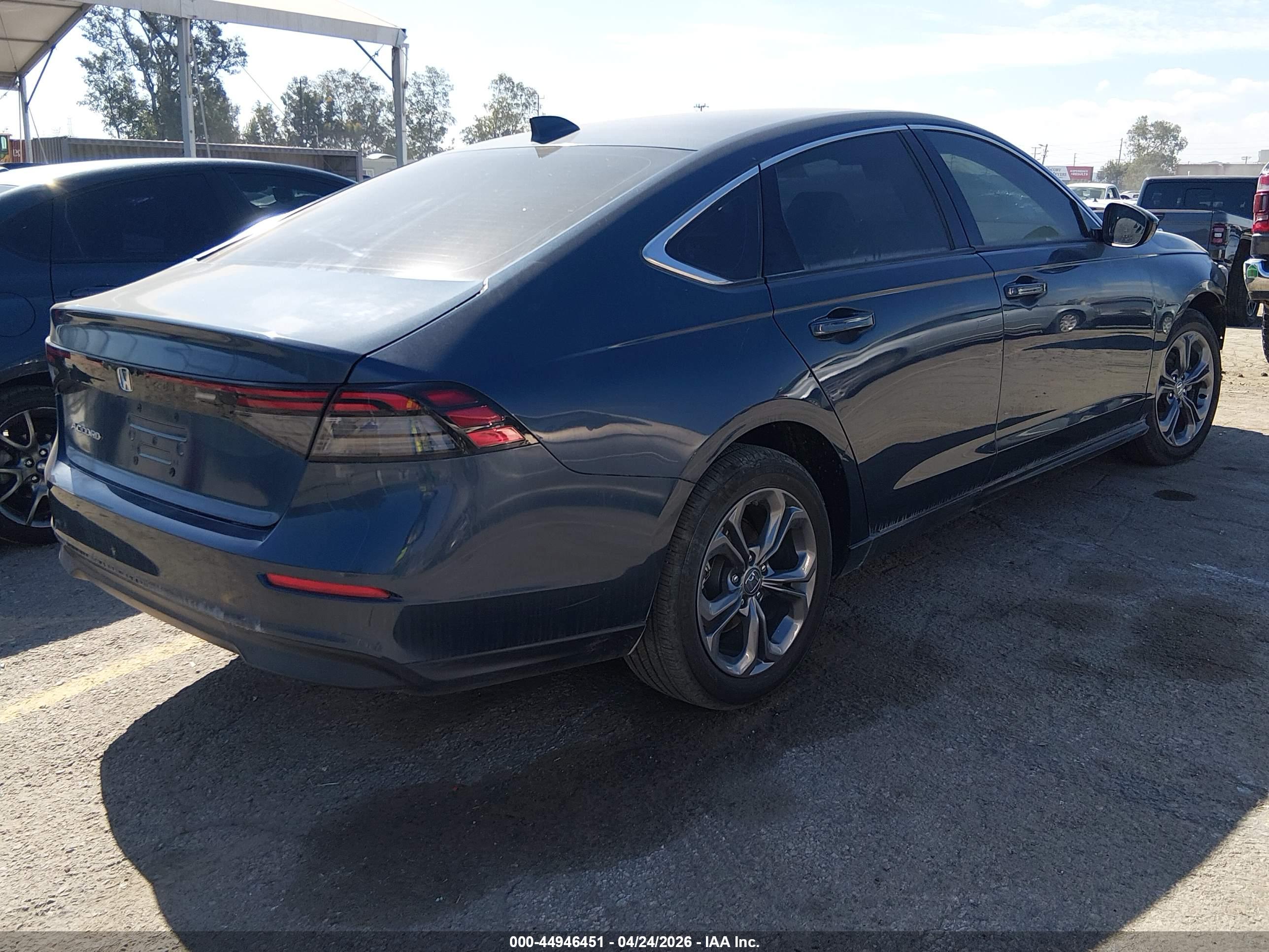 HONDA ACCORD image 4
