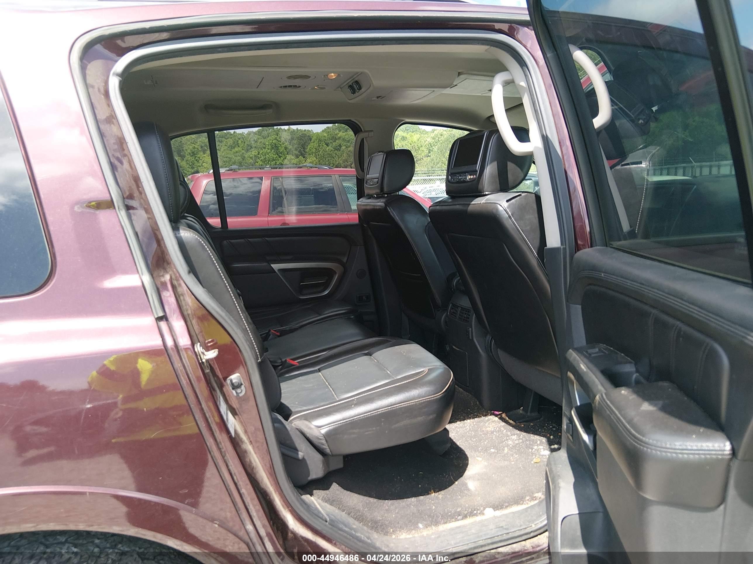 NISSAN ARMADA image 8