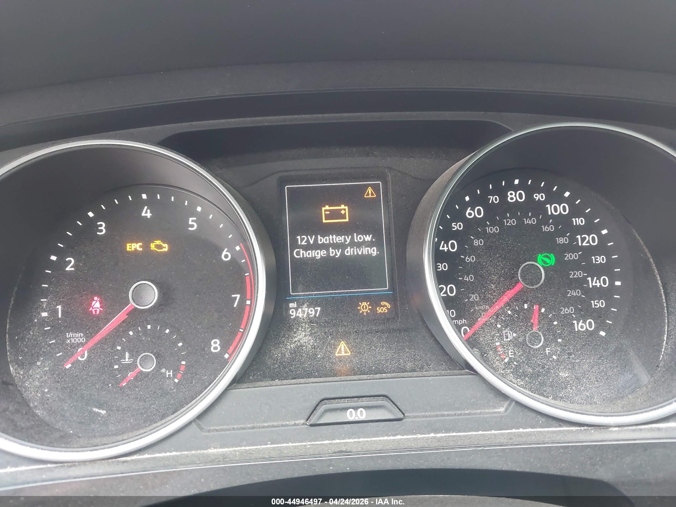 VOLKSWAGEN TIGUAN image 7