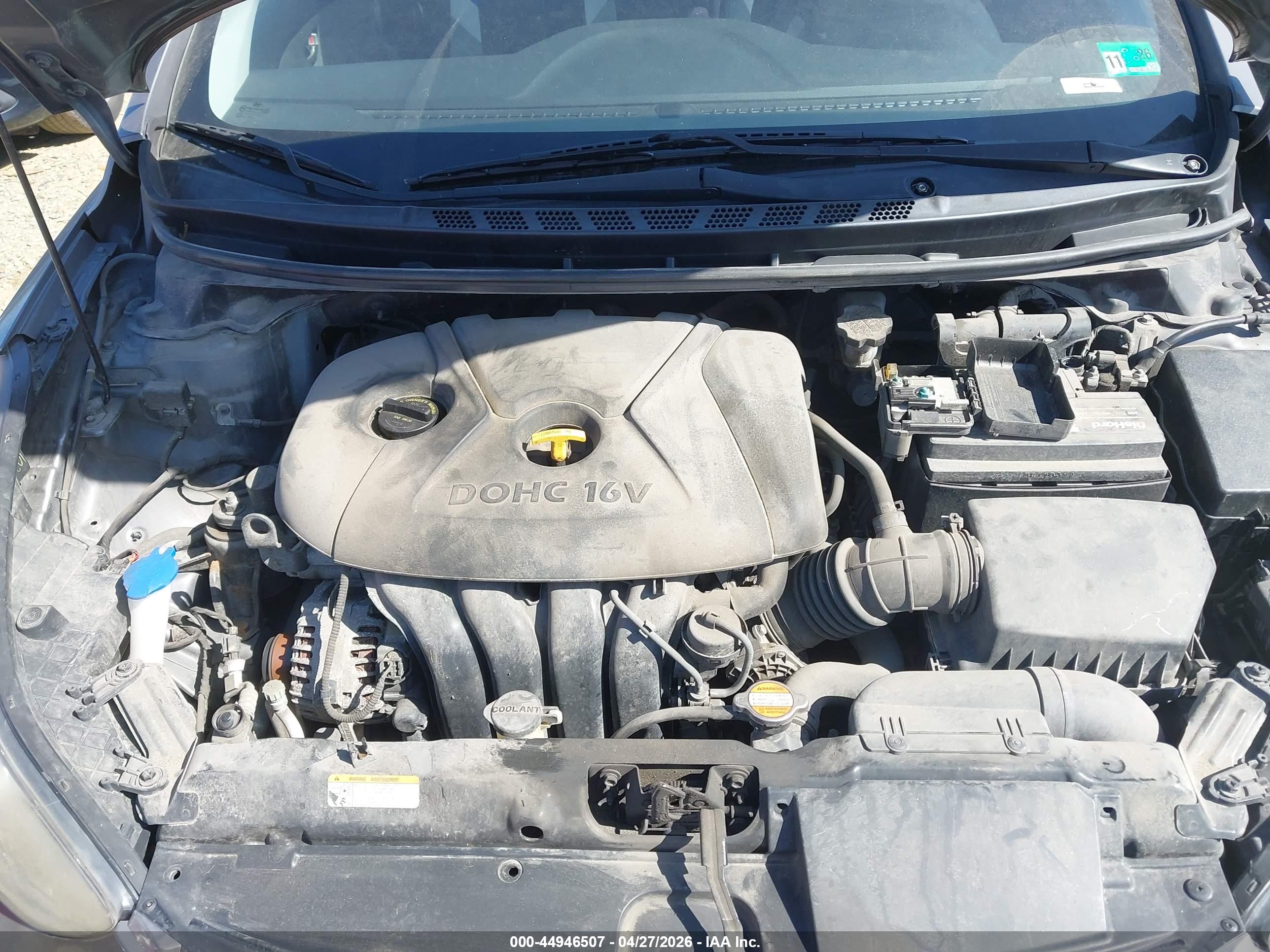 HYUNDAI ELANTRA image 10