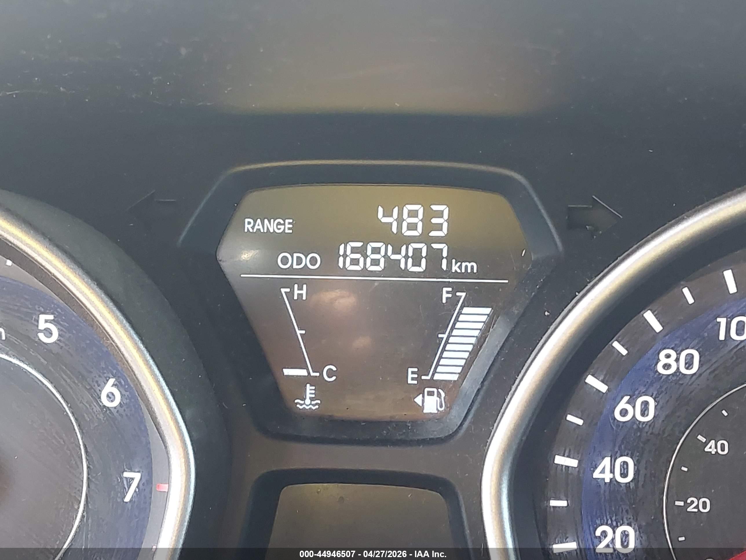 HYUNDAI ELANTRA image 7