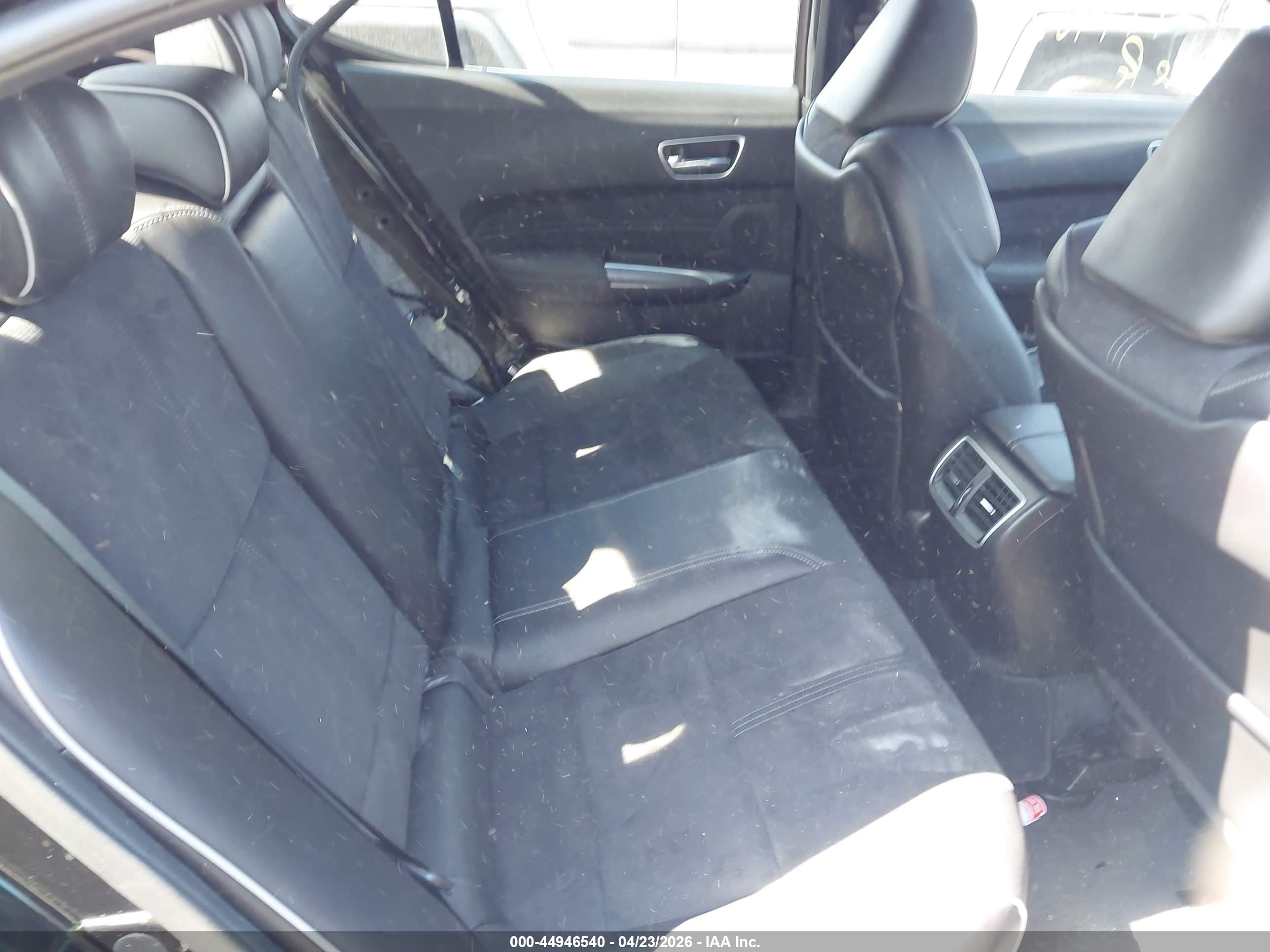 ACURA TLX image 8
