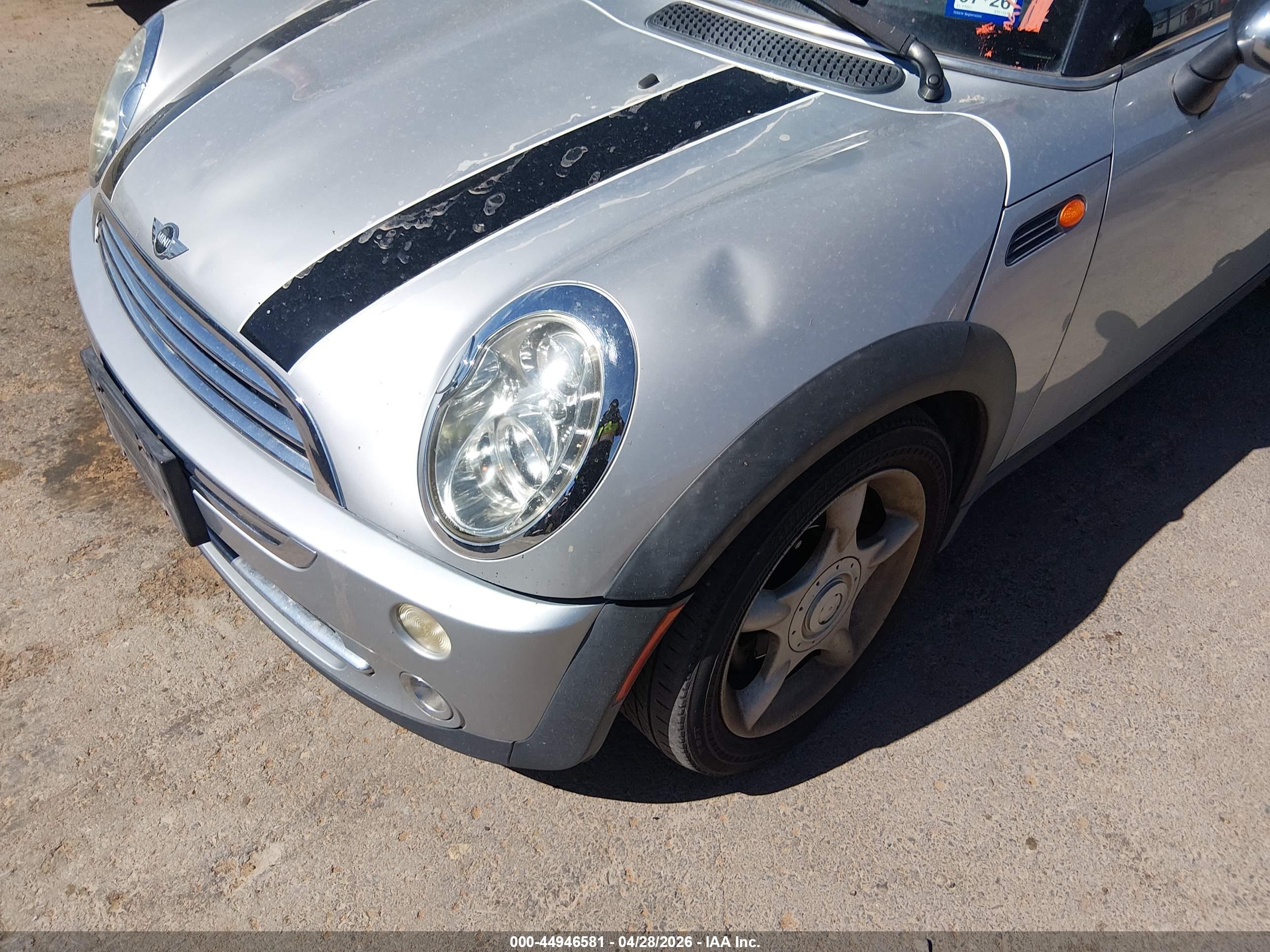 MINI COOPER image 6