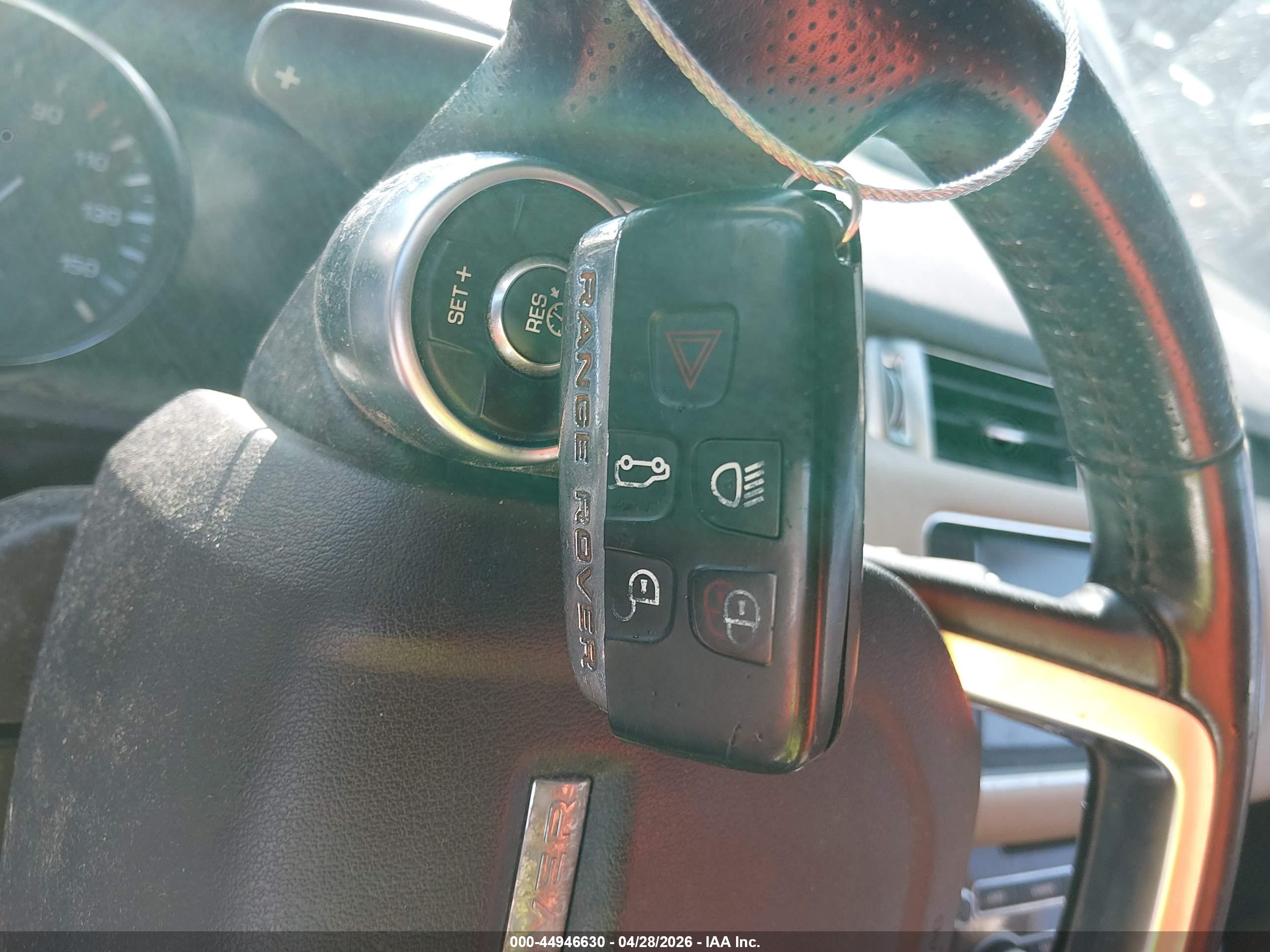 LAND ROVER image 11