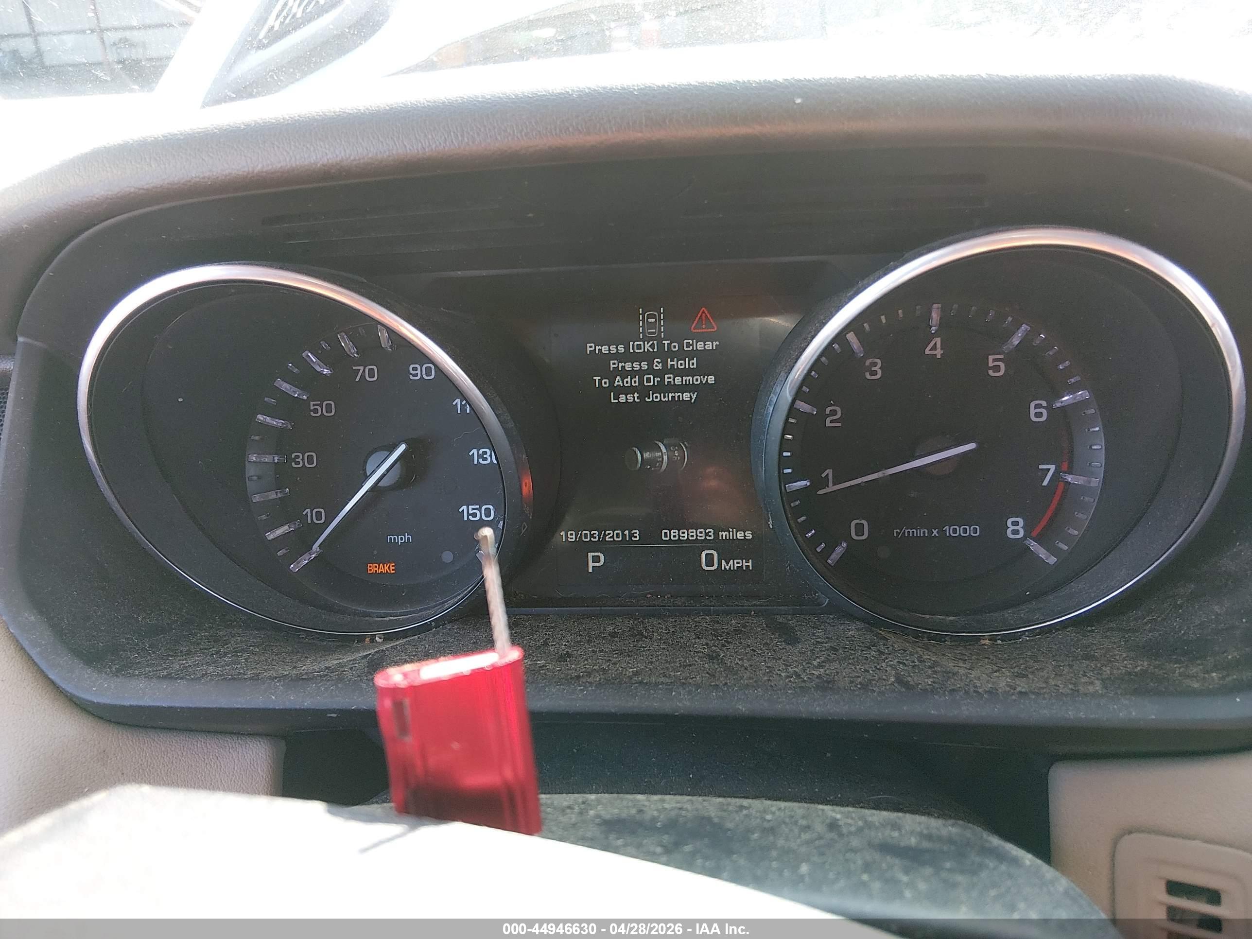 LAND ROVER image 7