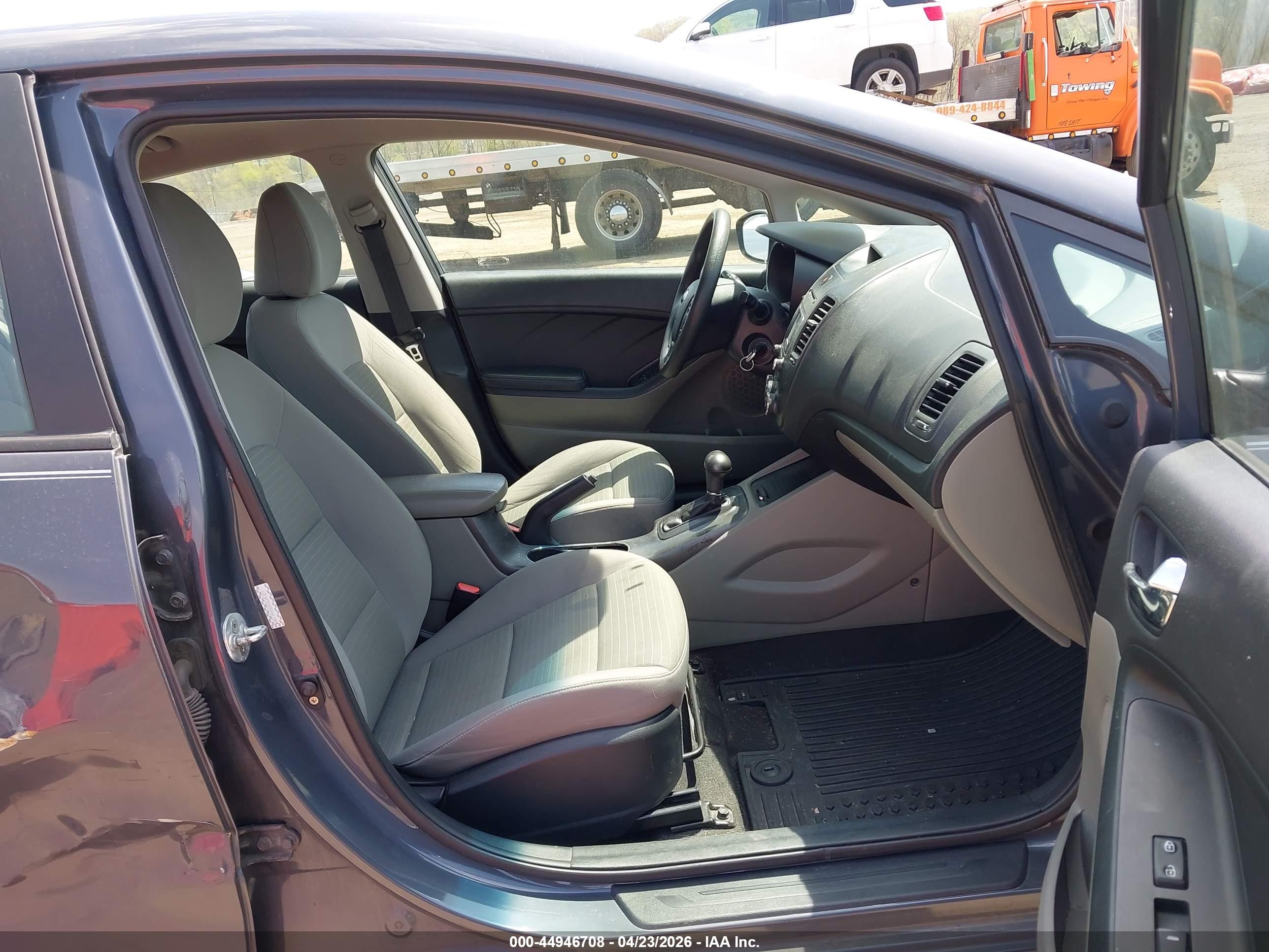 KIA FORTE image 5
