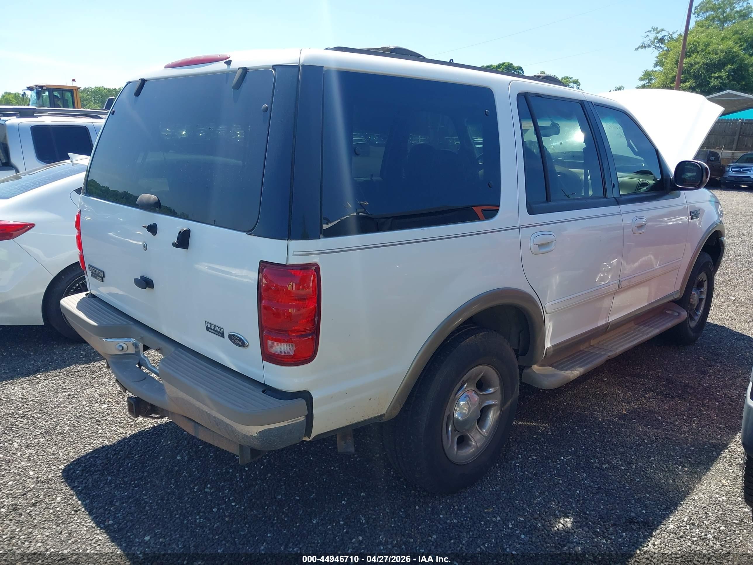 FORD EXPEDITION image 4