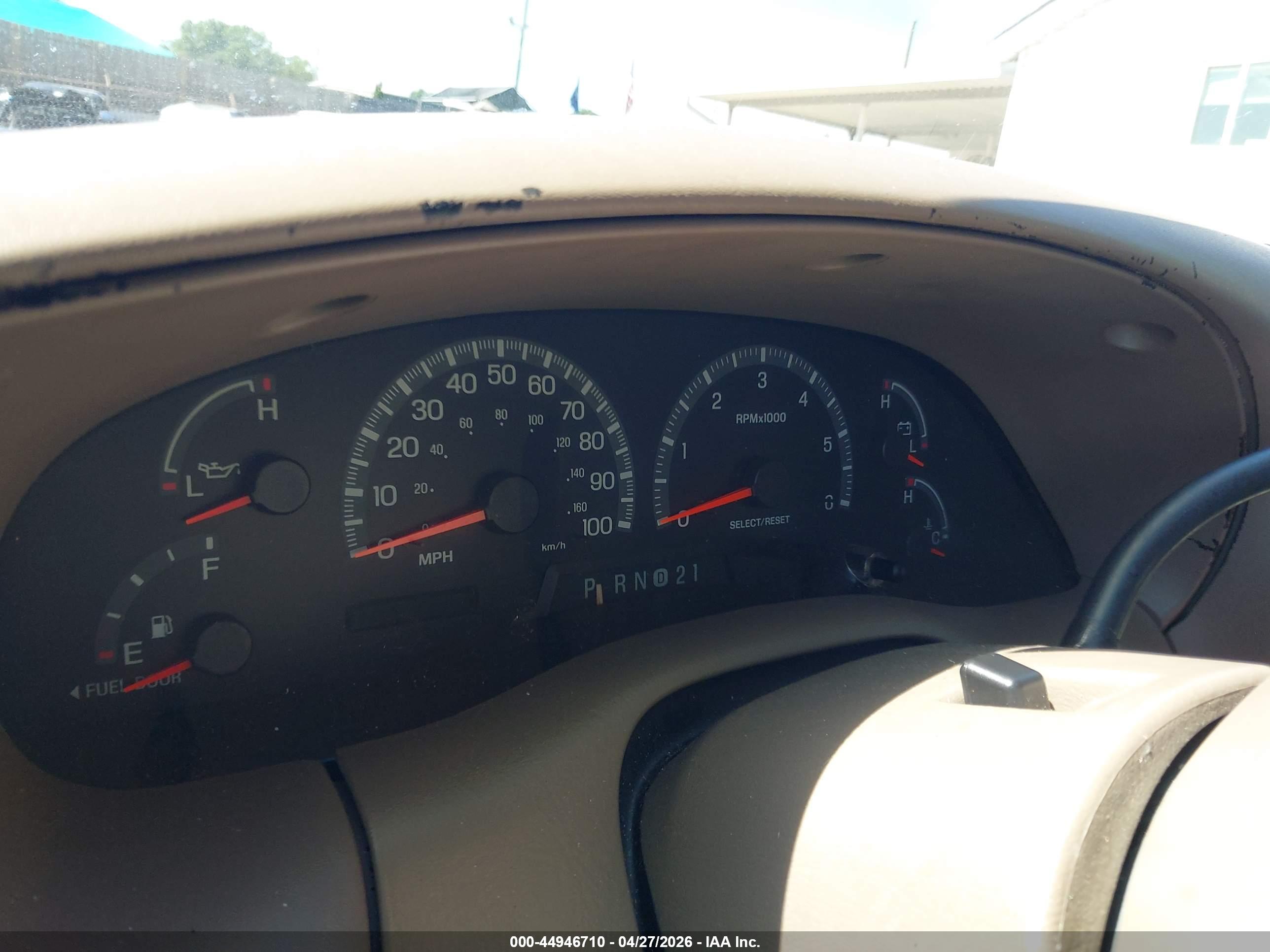 FORD EXPEDITION image 7