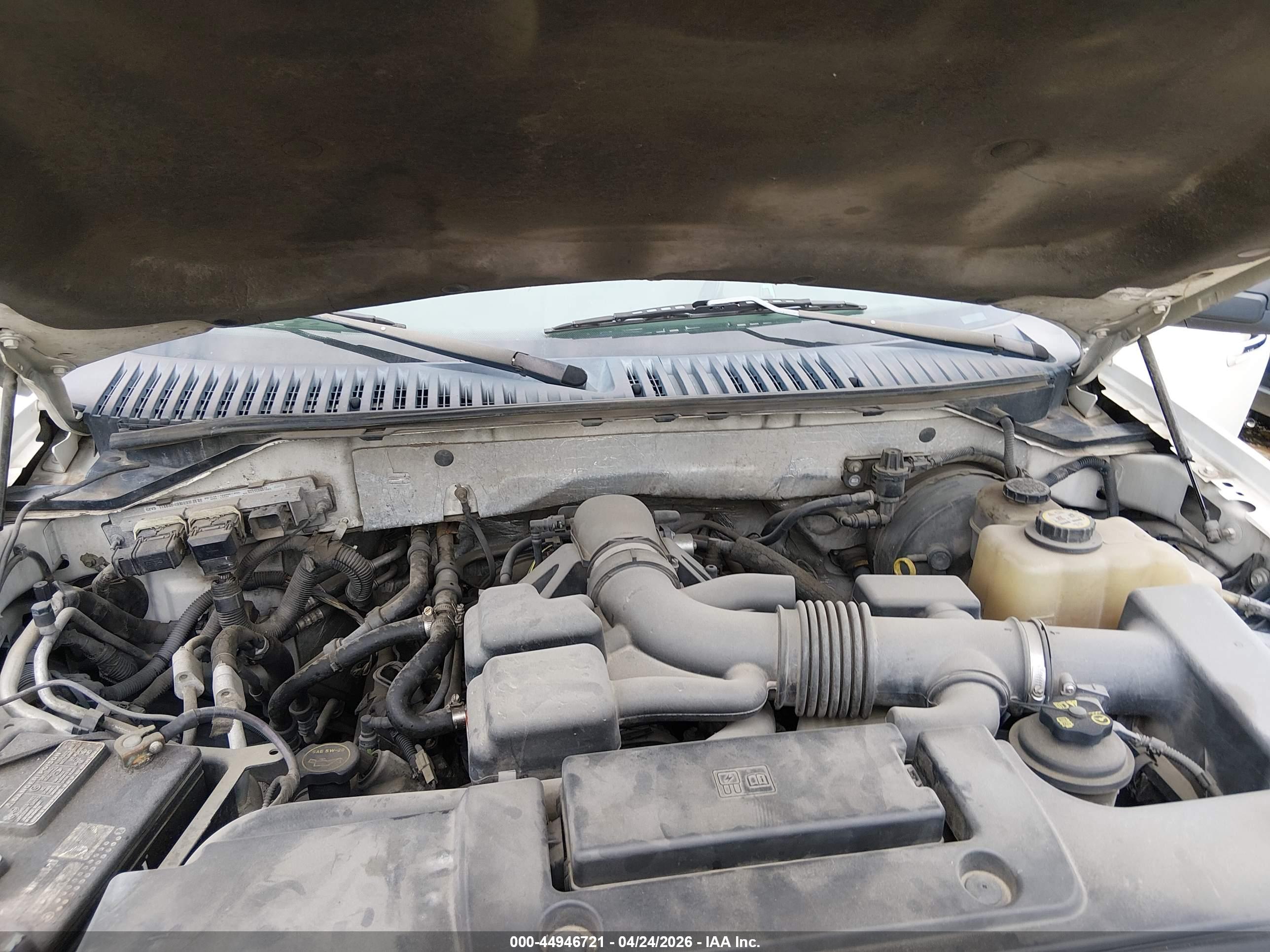 FORD EXPEDITION image 10