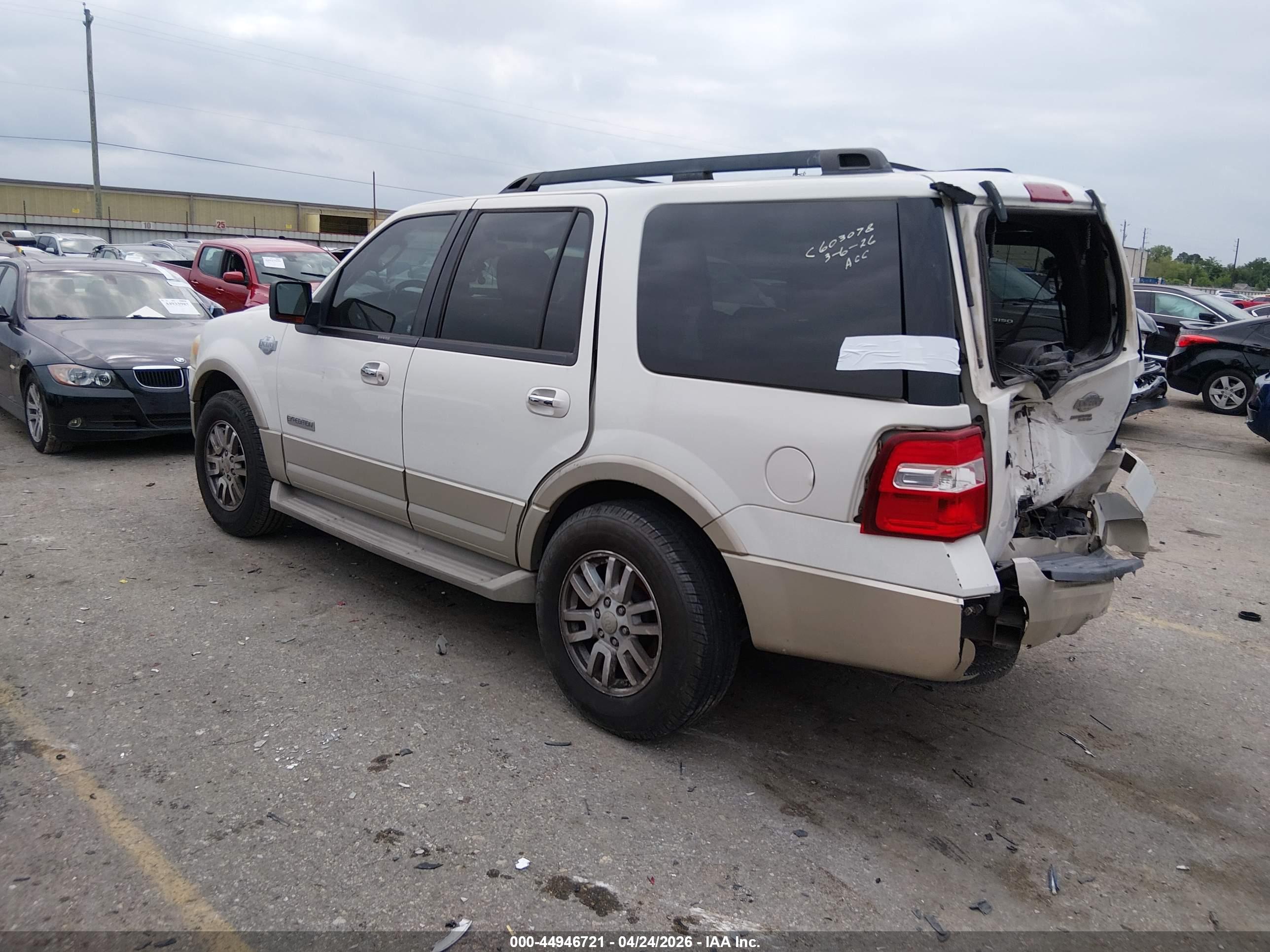 FORD EXPEDITION image 3