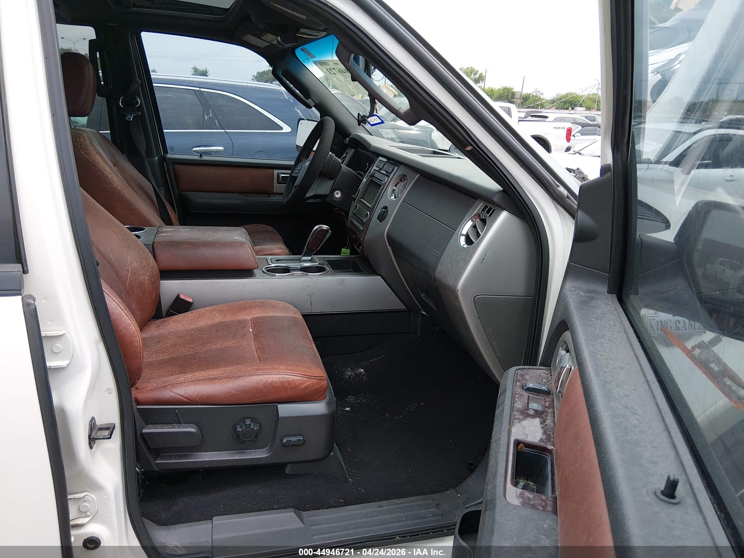FORD EXPEDITION image 5