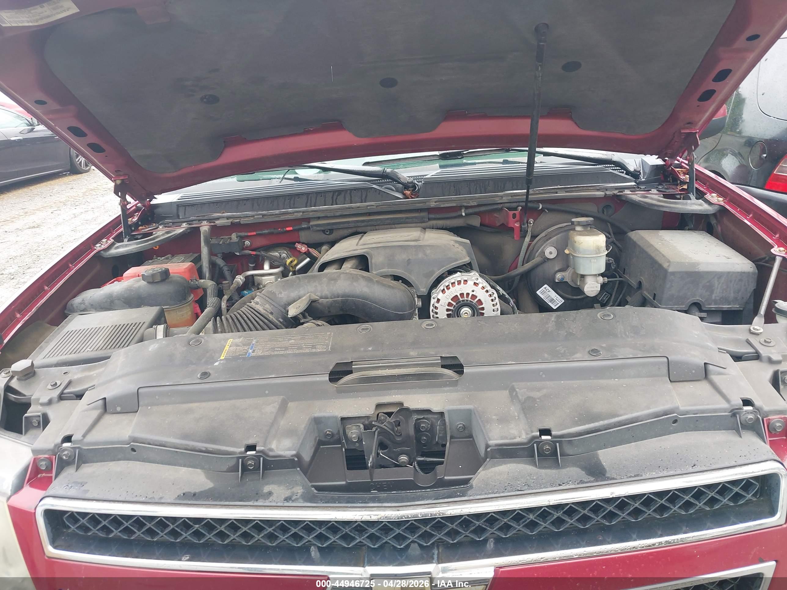 CHEVROLET TAHOE image 10