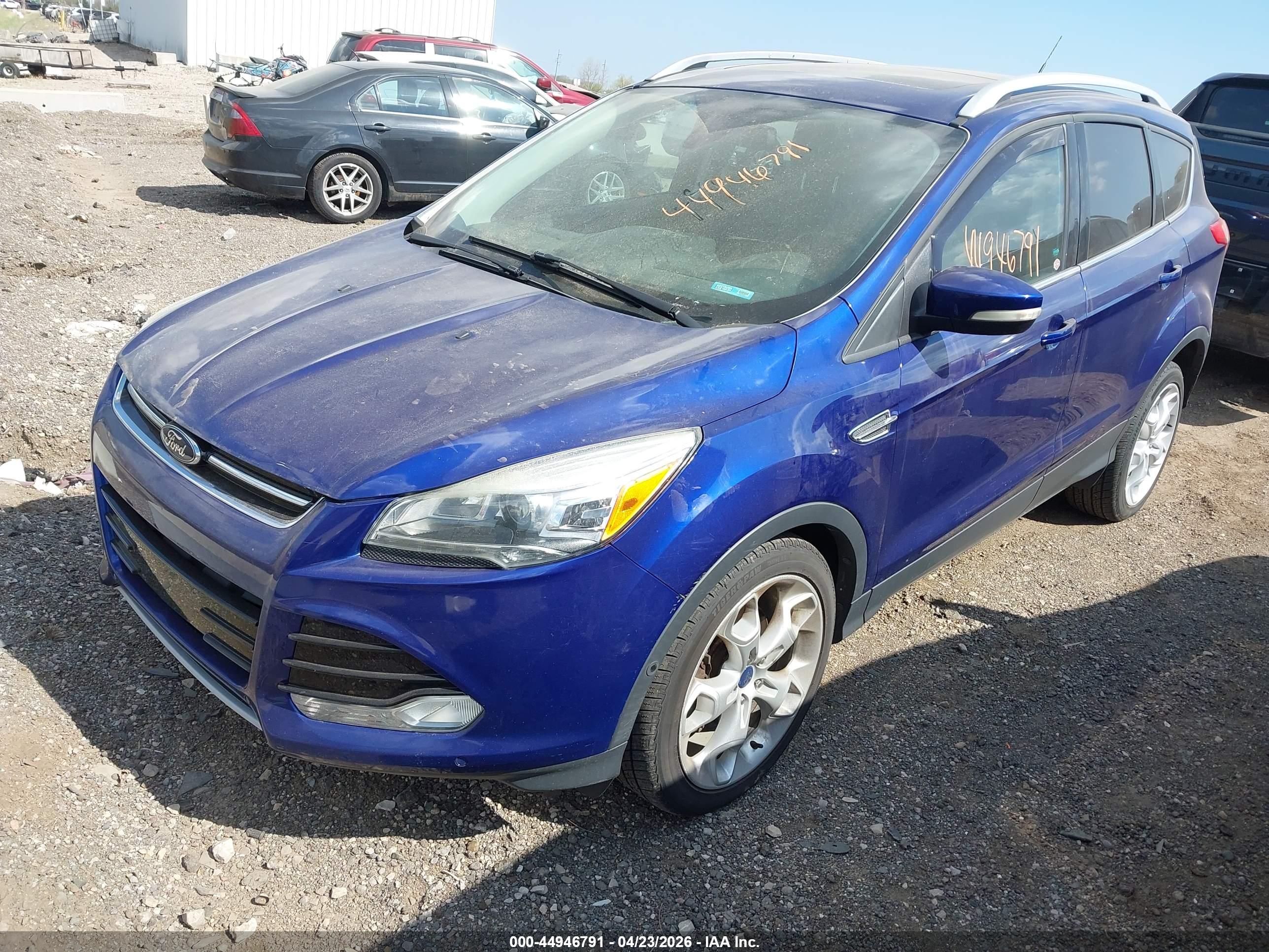 FORD ESCAPE image 2