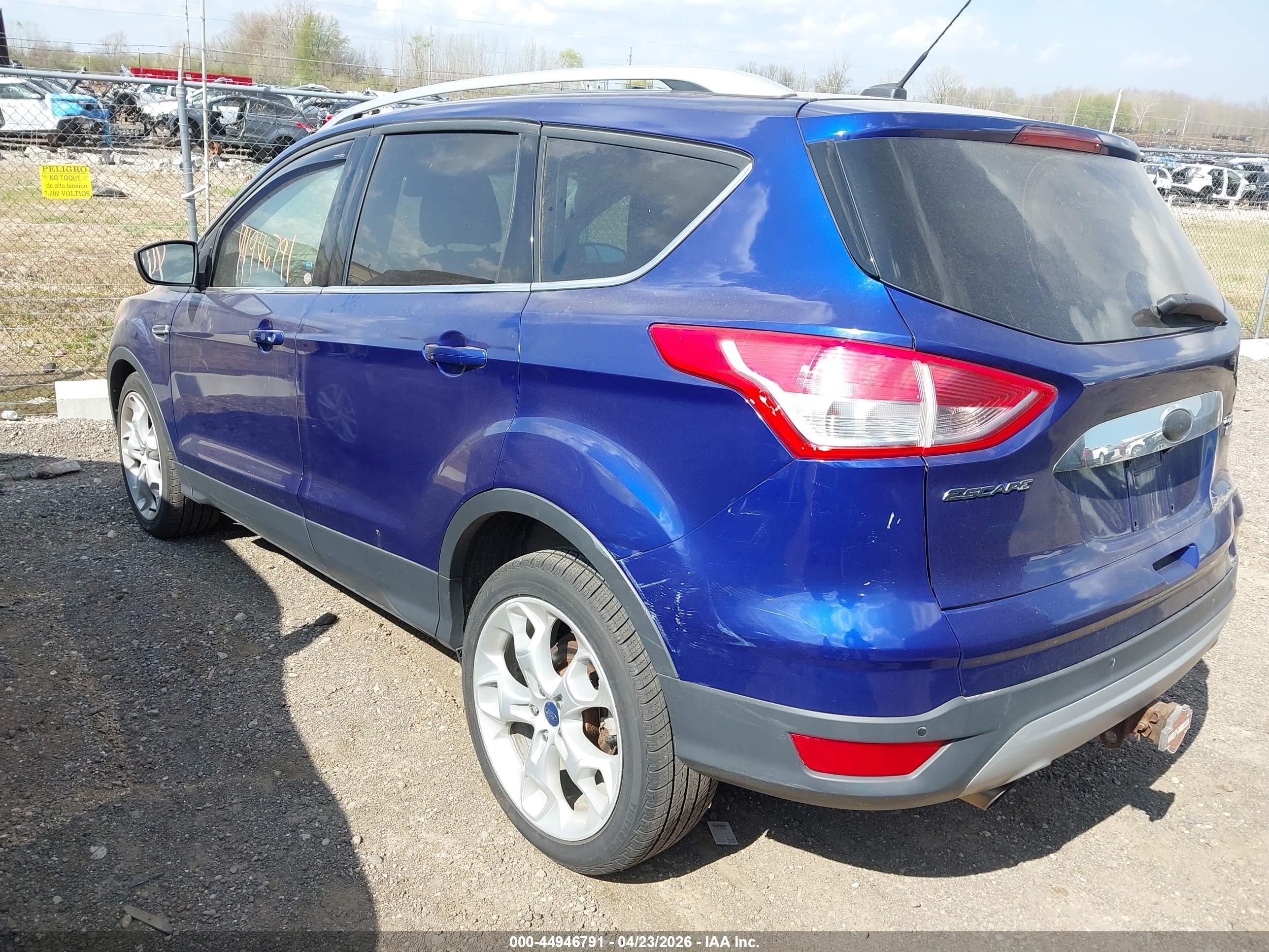 FORD ESCAPE image 3