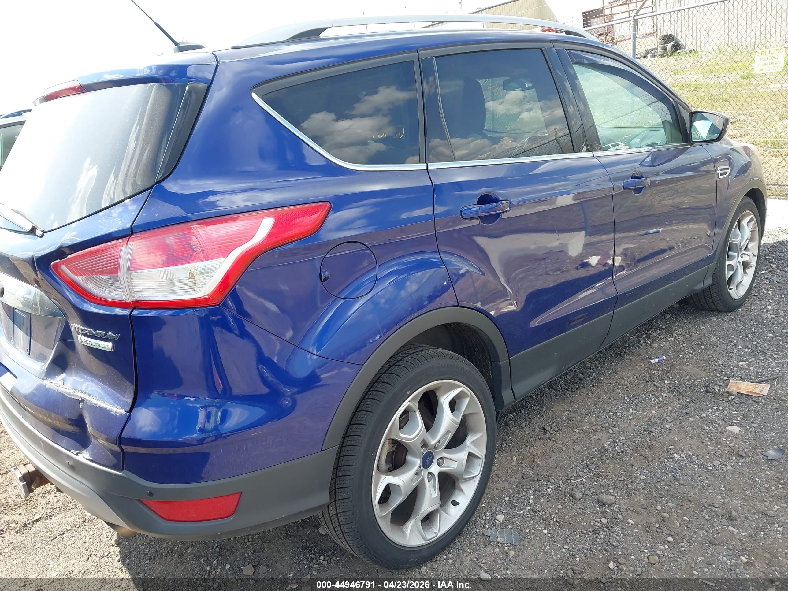 FORD ESCAPE image 4