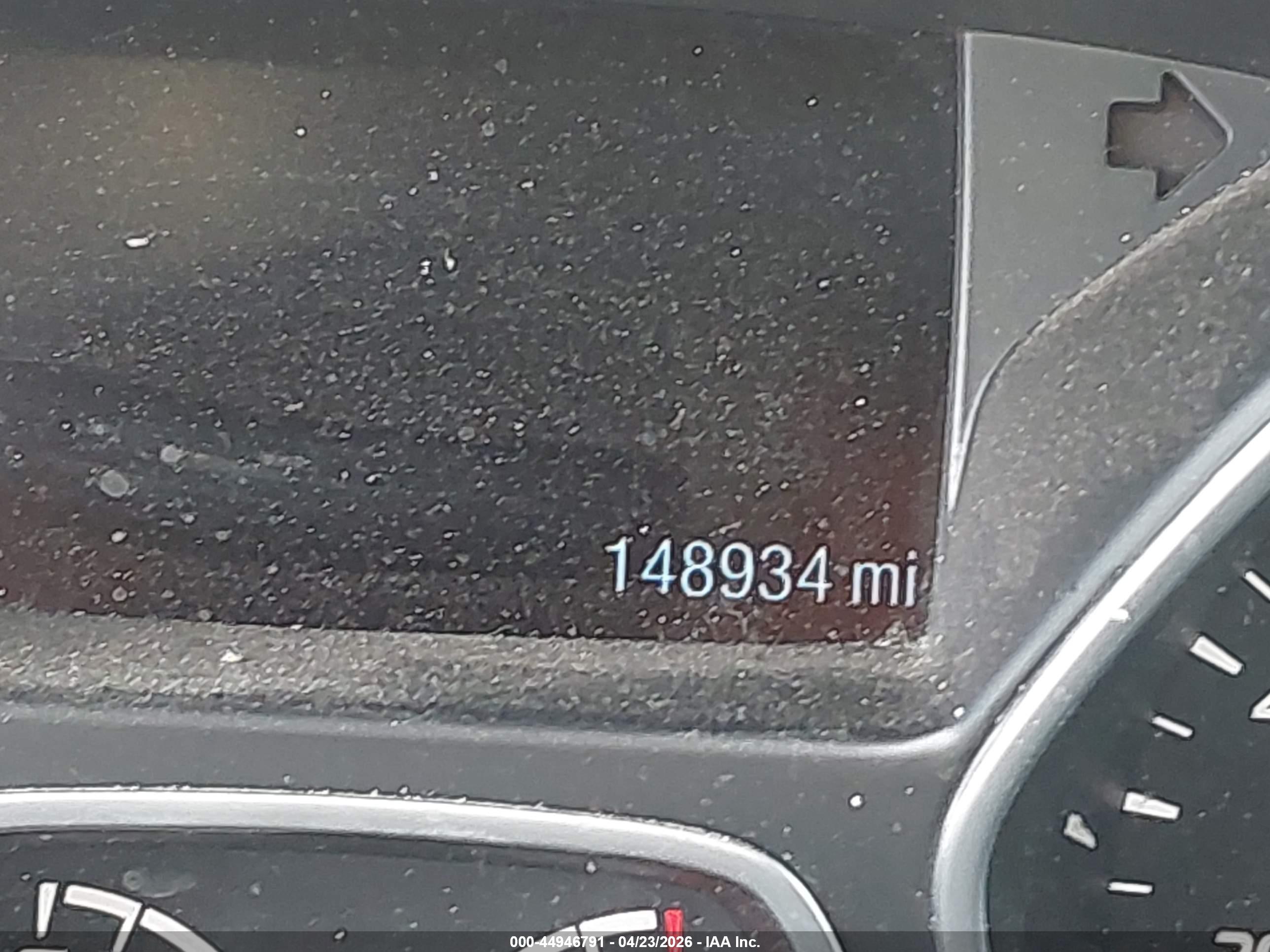 FORD ESCAPE image 7