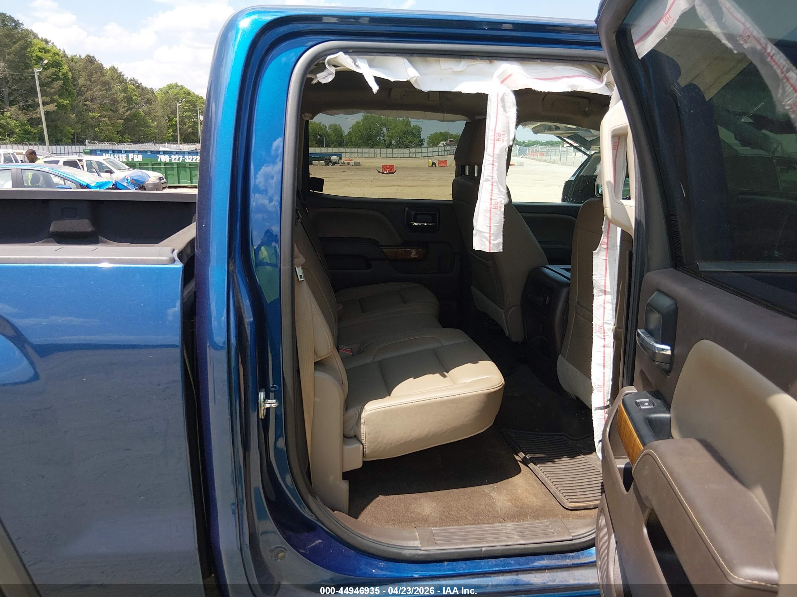 GMC SIERRA image 8