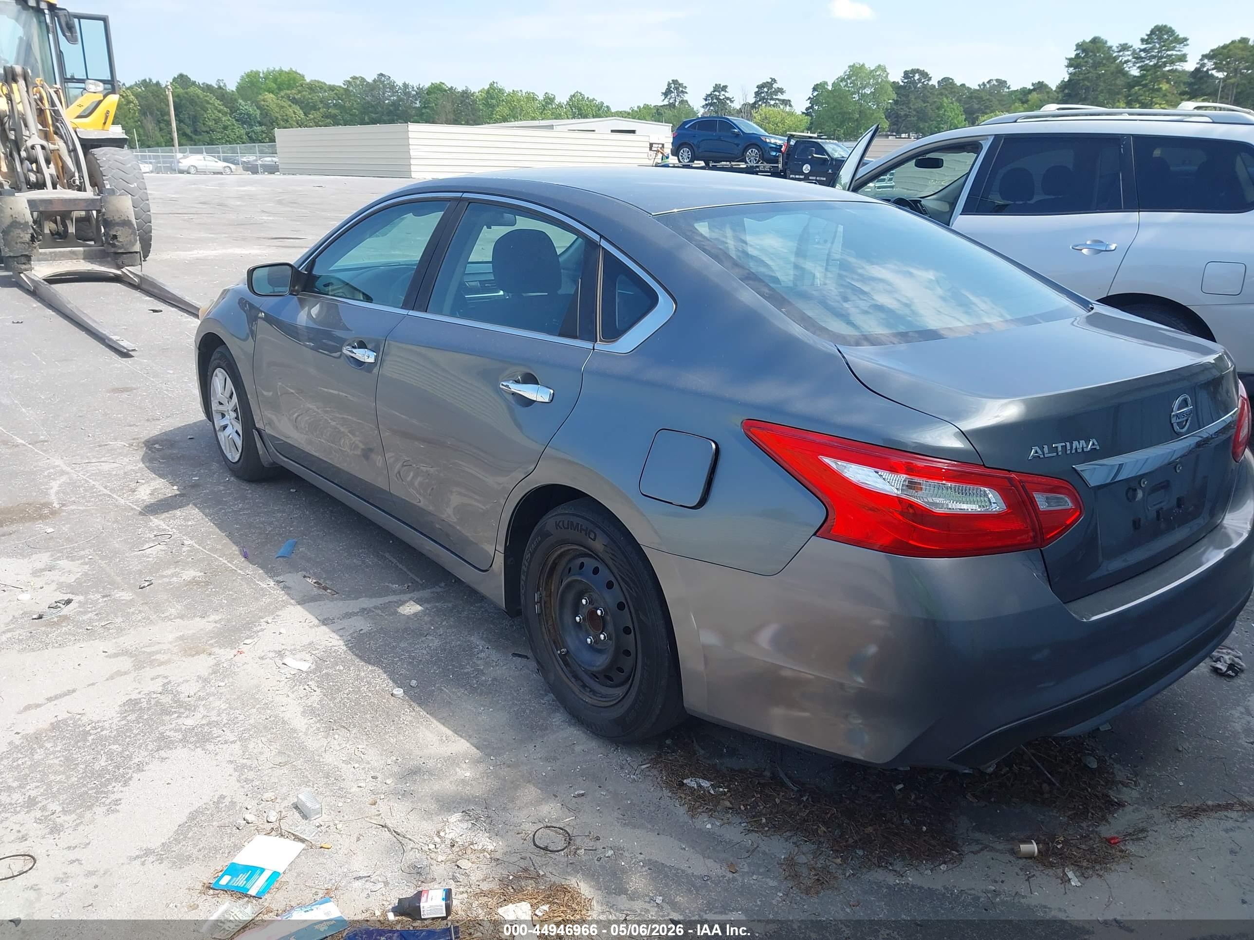 NISSAN ALTIMA image 3