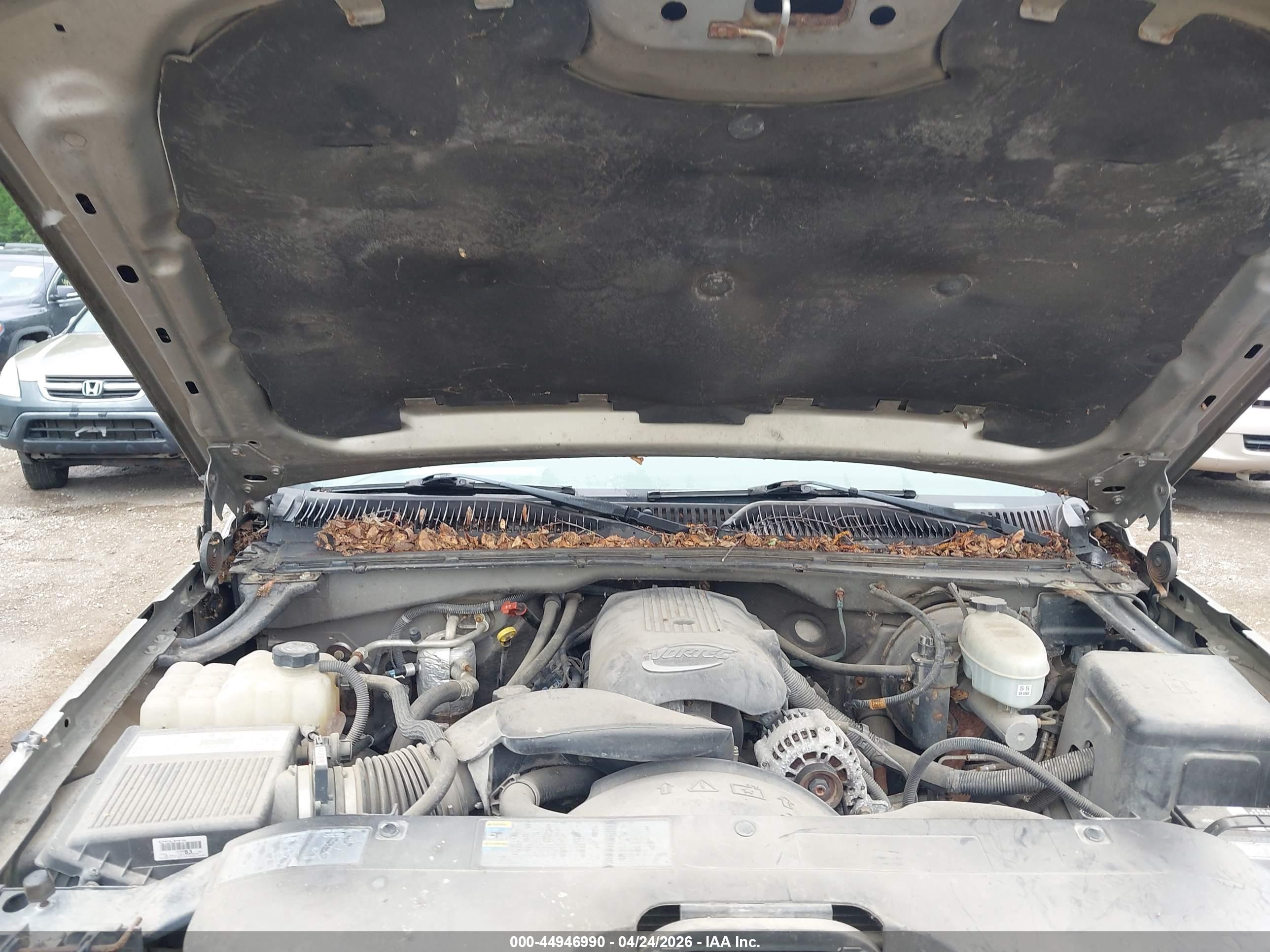 CHEVROLET SILVERADO image 10