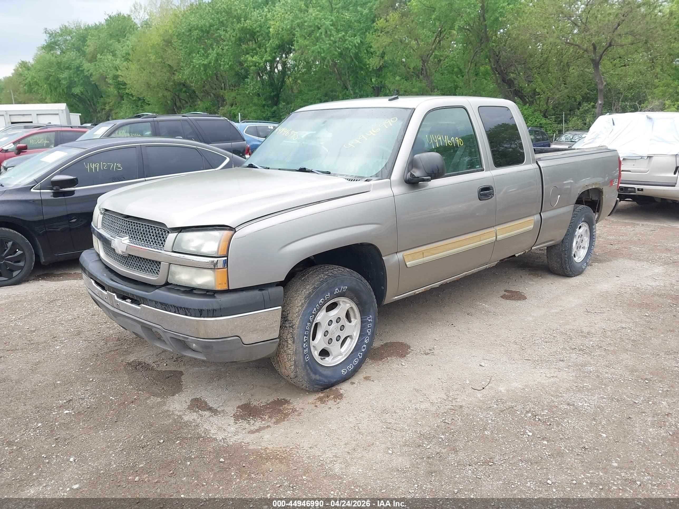 CHEVROLET SILVERADO image 2