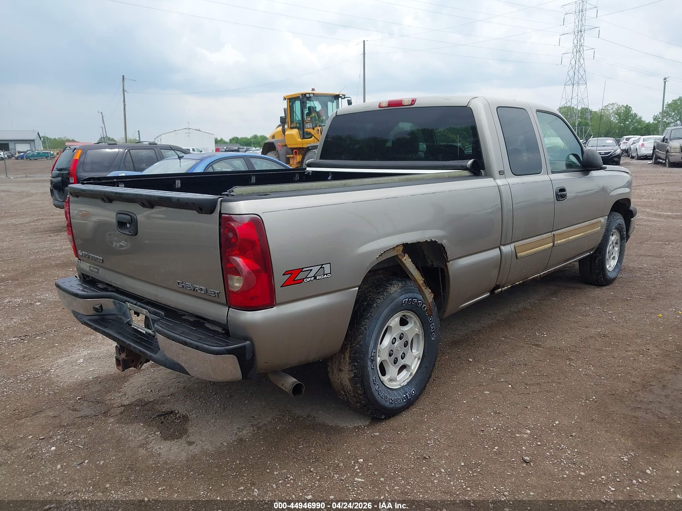 CHEVROLET SILVERADO image 4