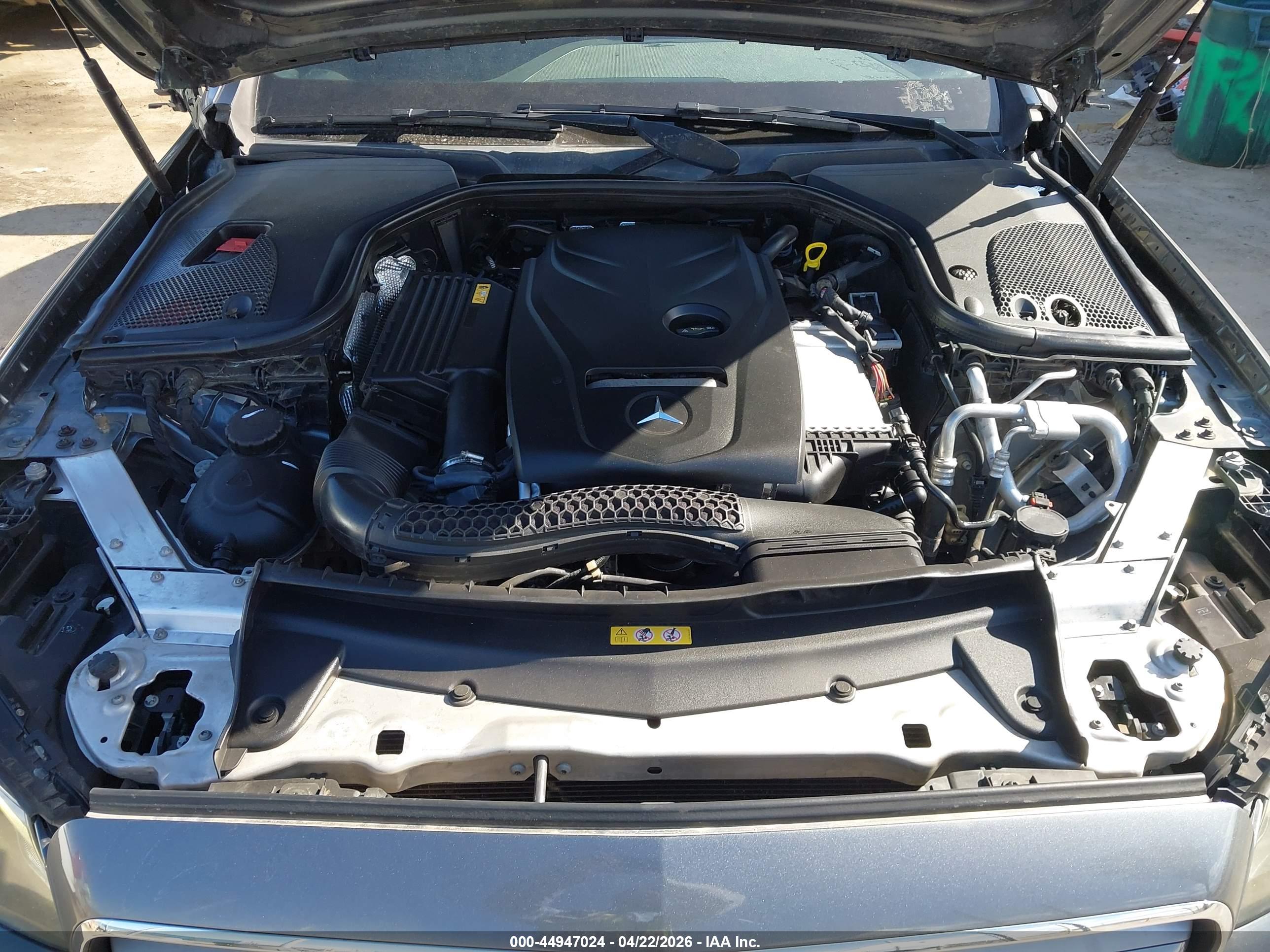 MERCEDES-BENZ E image 10