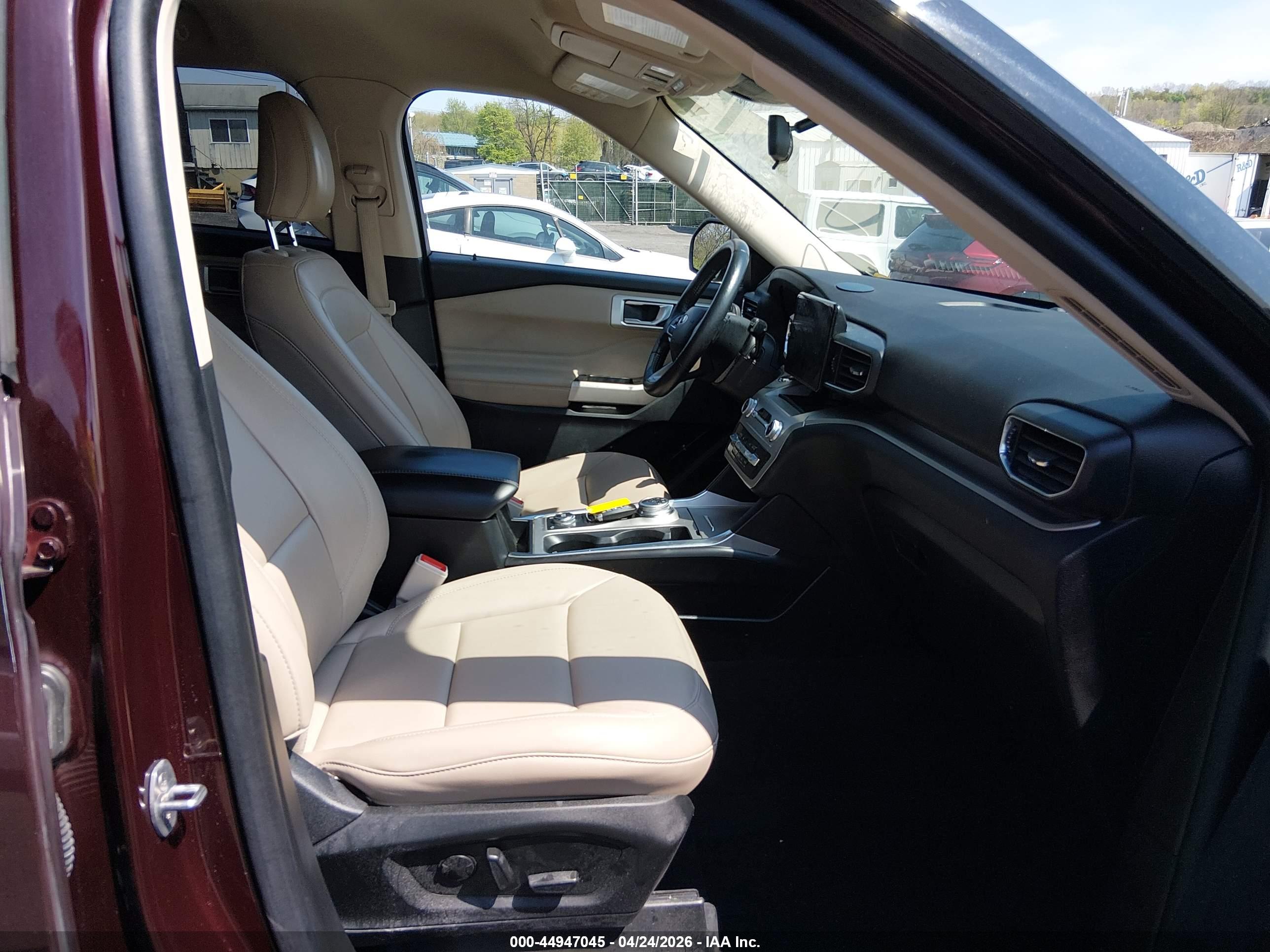 FORD EXPLORER image 5