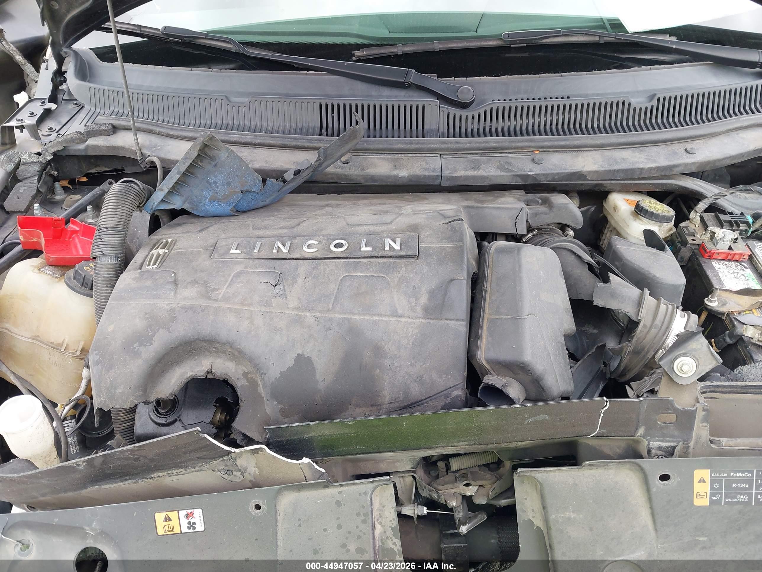 LINCOLN MKT image 10