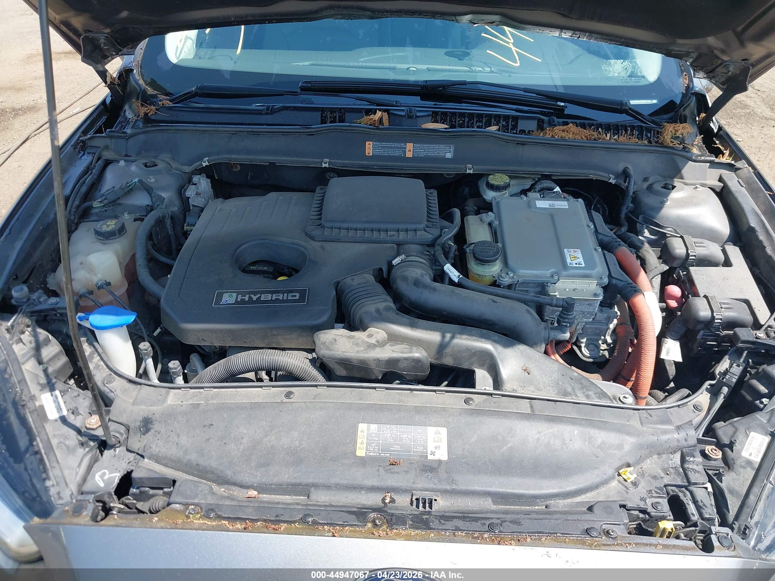 FORD FUSION image 10