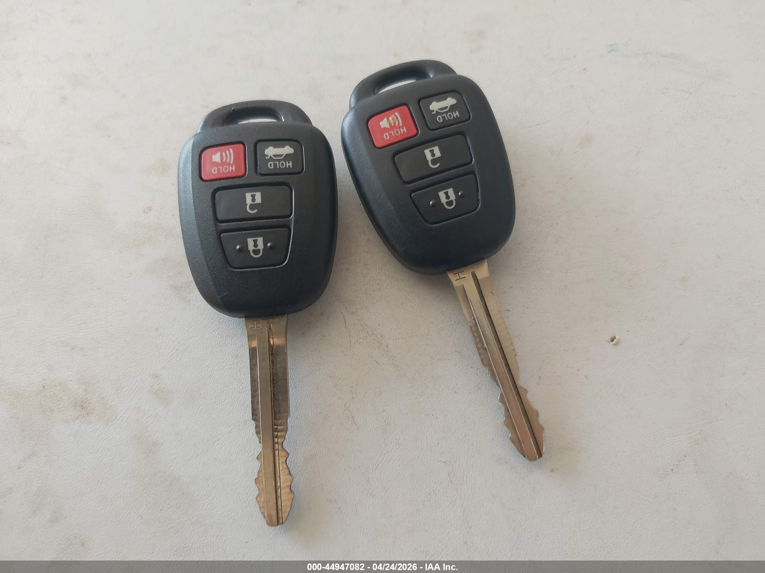 TOYOTA COROLLA image 11