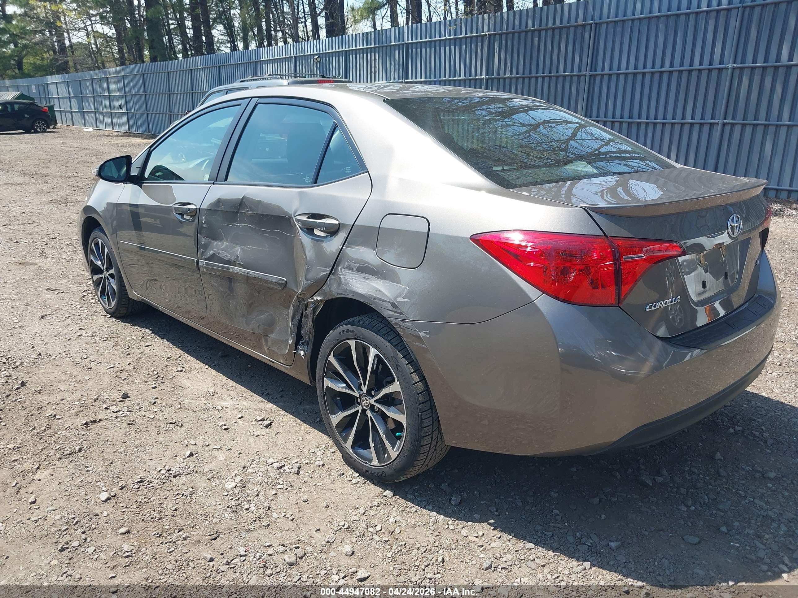 TOYOTA COROLLA image 3