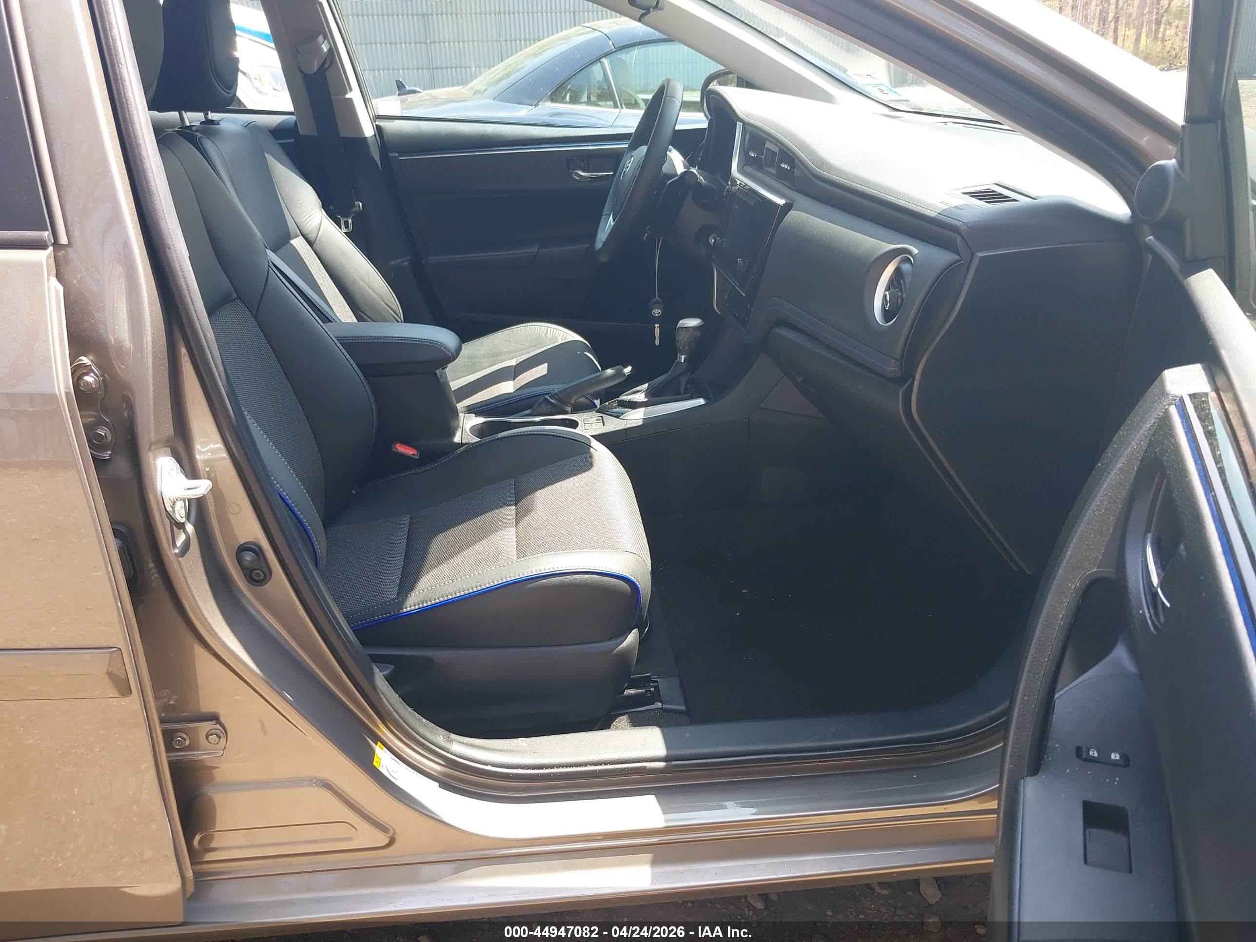 TOYOTA COROLLA image 5