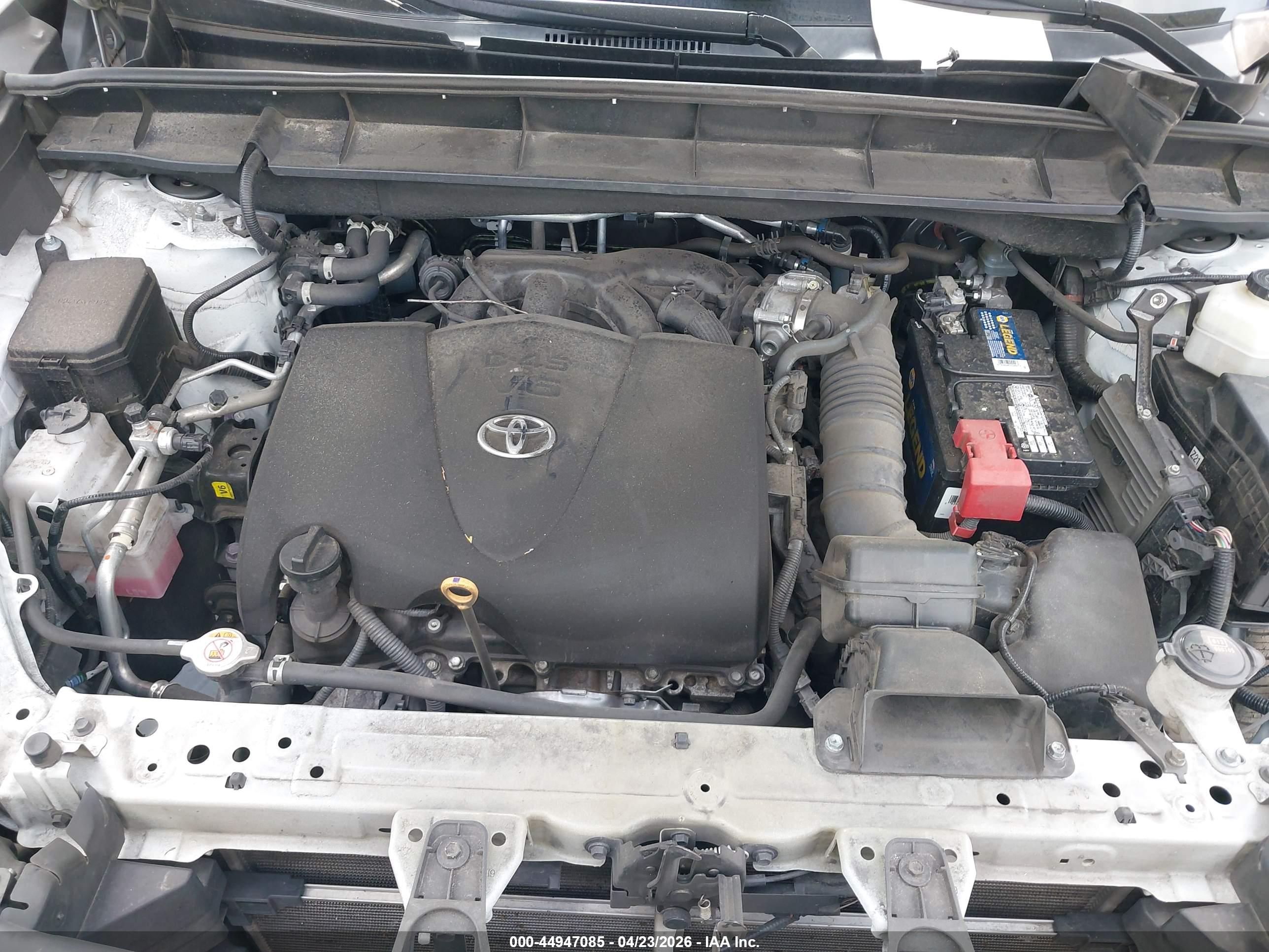 TOYOTA HIGHLANDER image 10