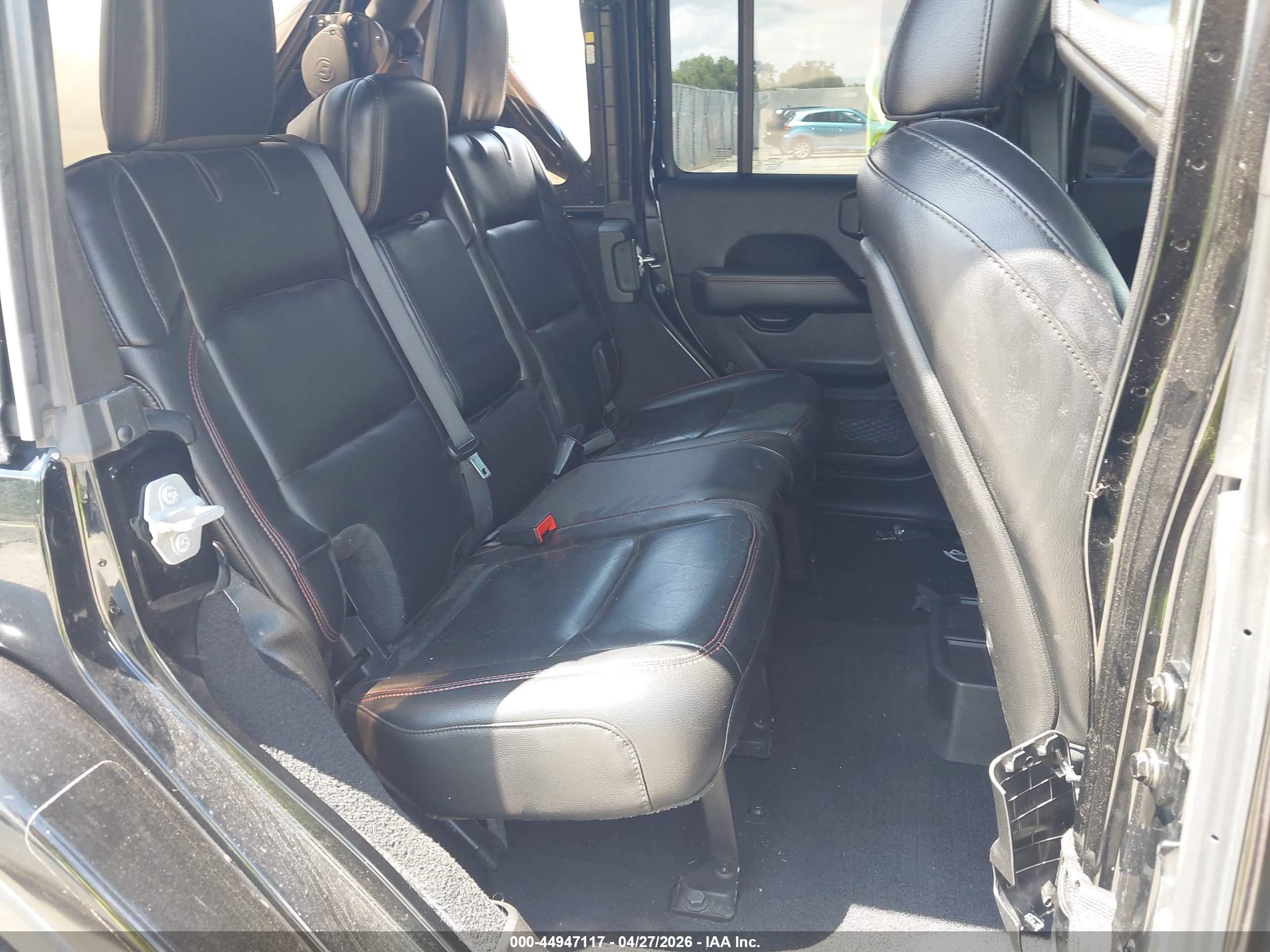 JEEP WRANGLER image 8