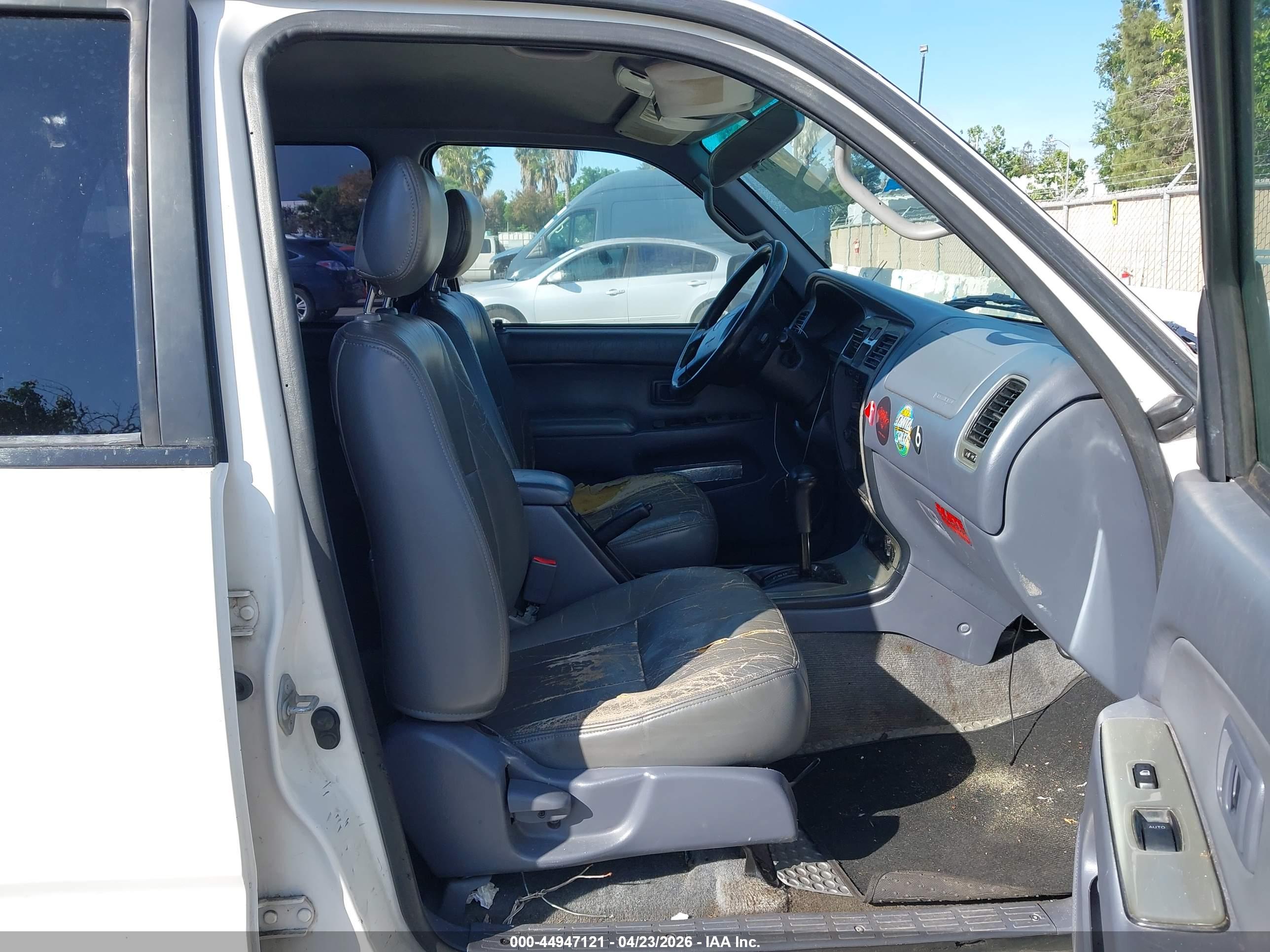 TOYOTA 4RUNNER image 5