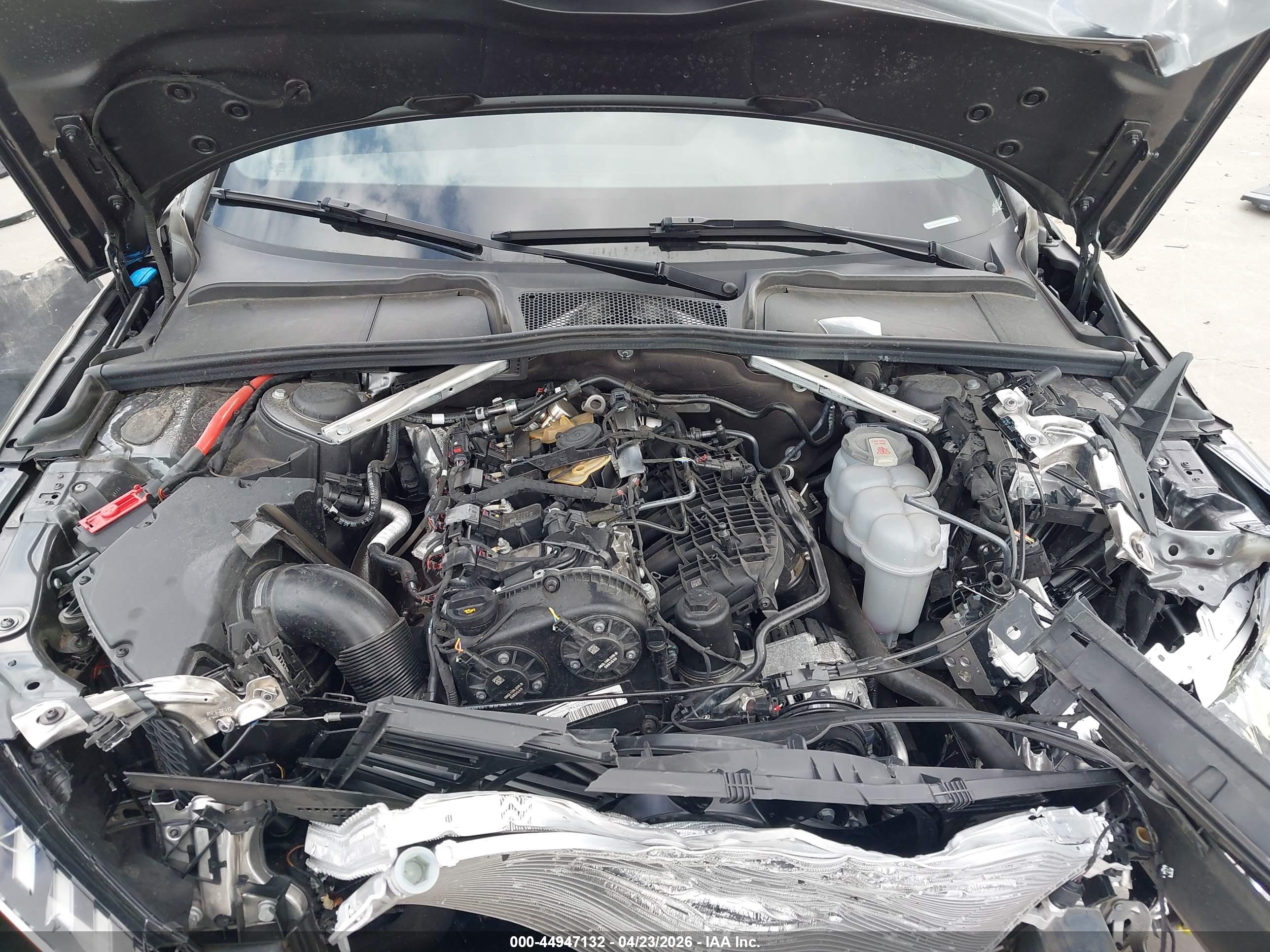AUDI A4 image 10