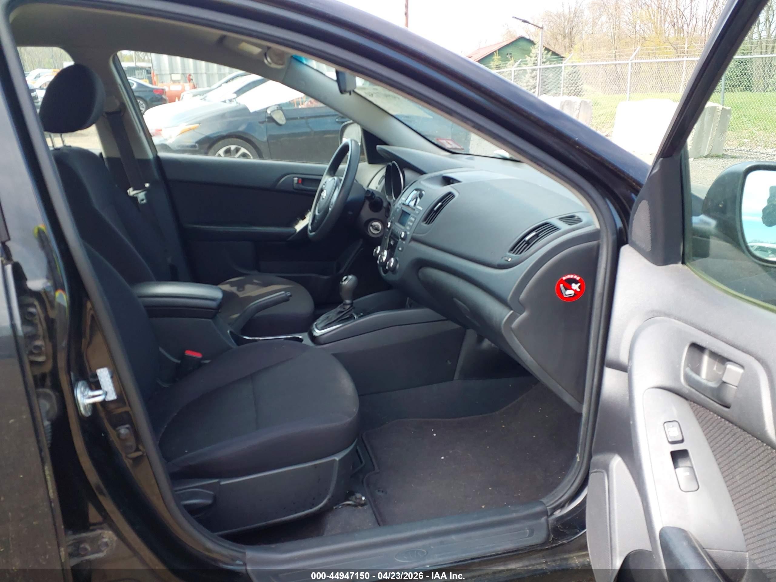KIA FORTE image 5