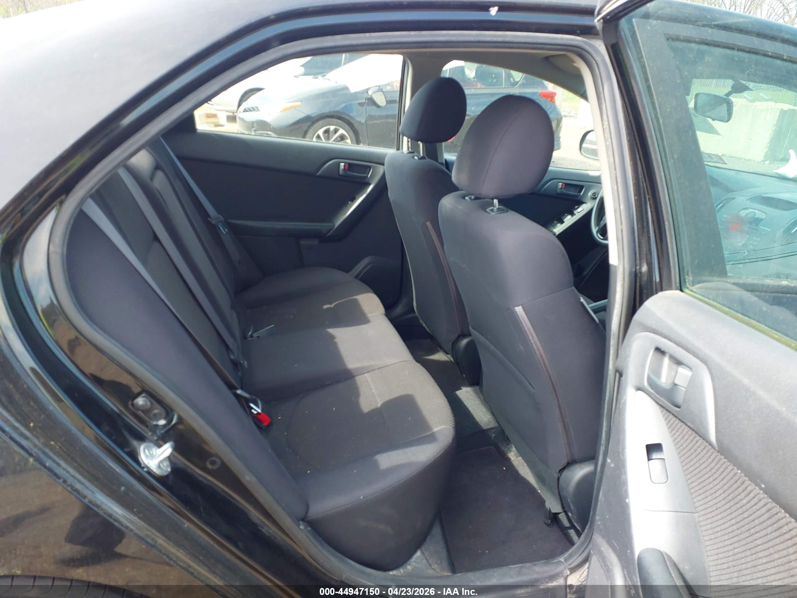 KIA FORTE image 8