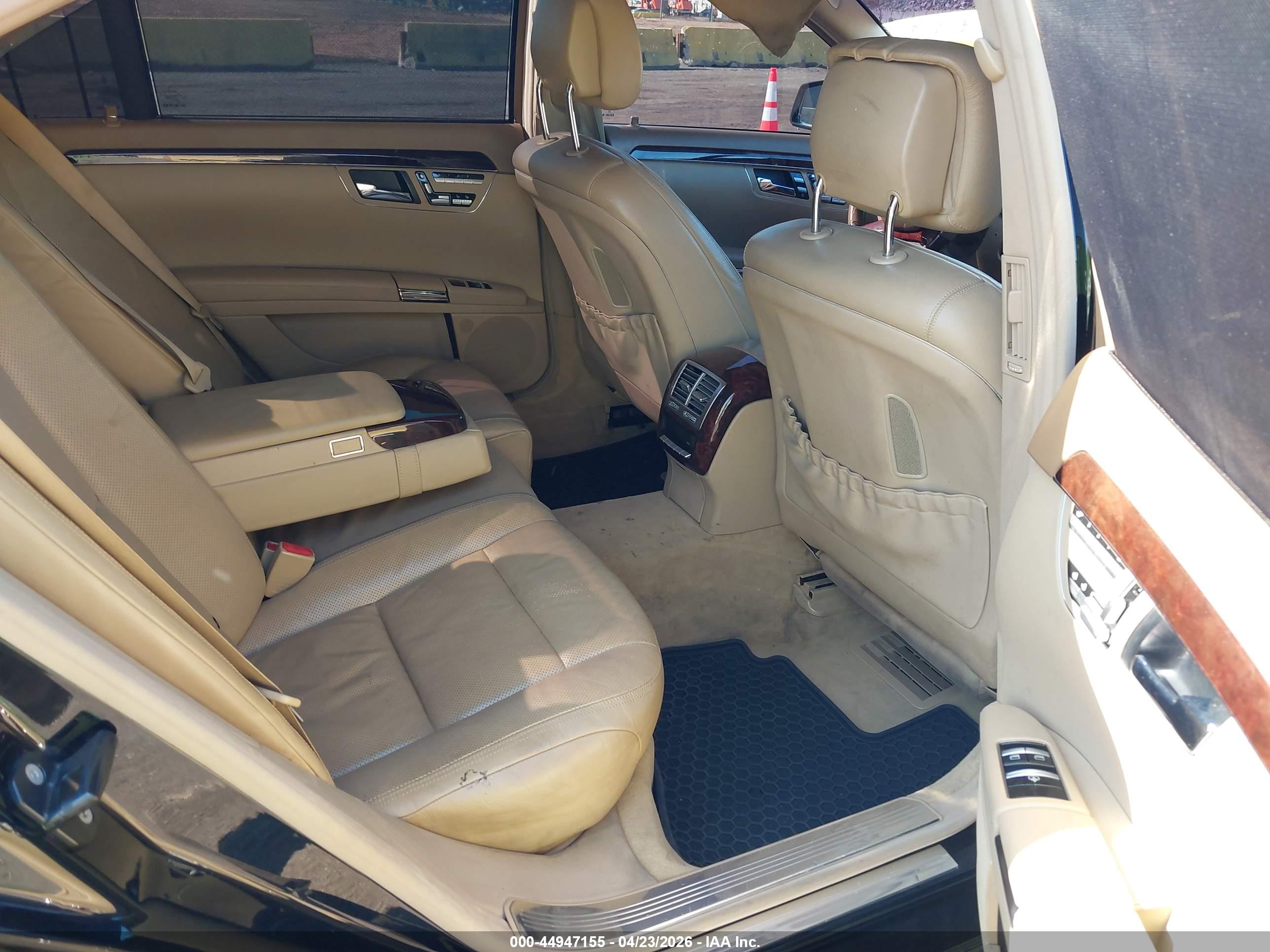 MERCEDES-BENZ S image 8