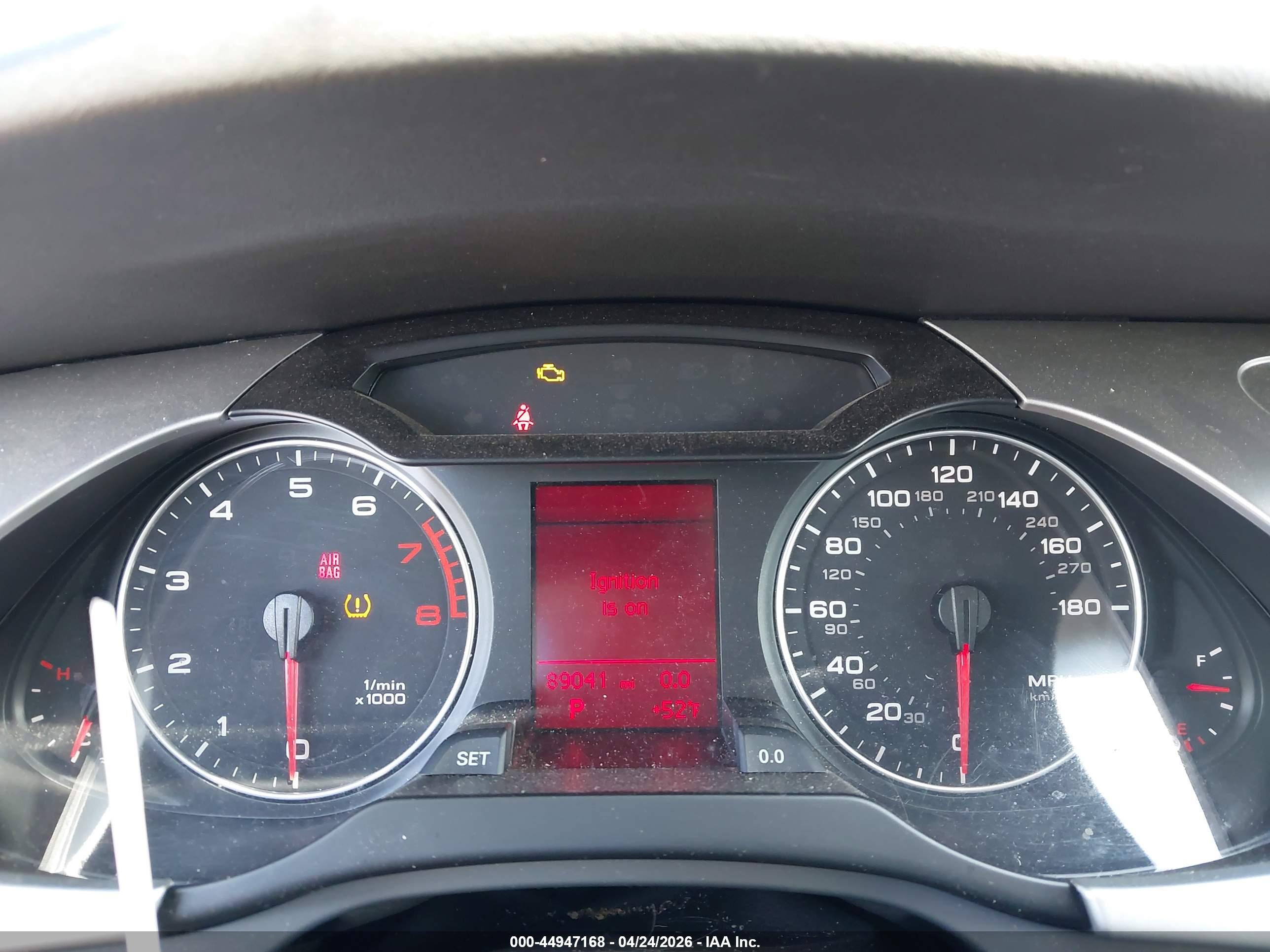 AUDI A4 image 7