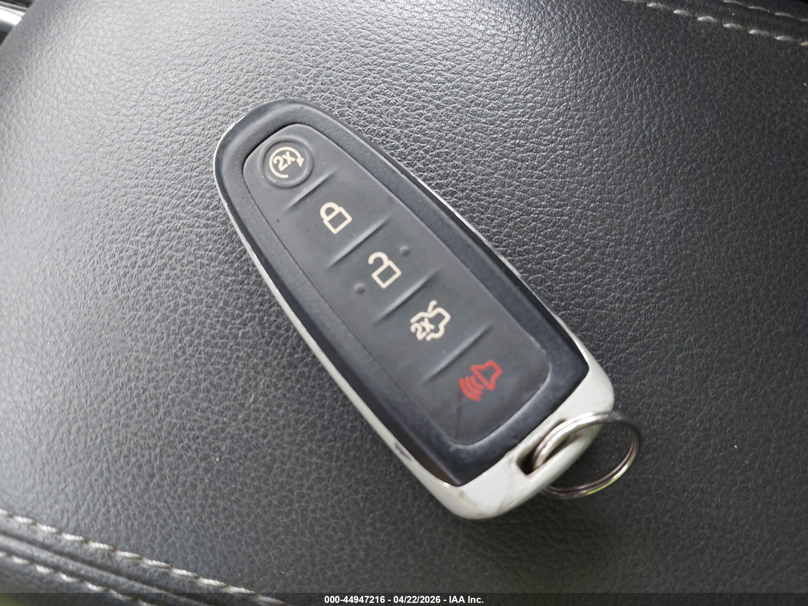 FORD ESCAPE image 11