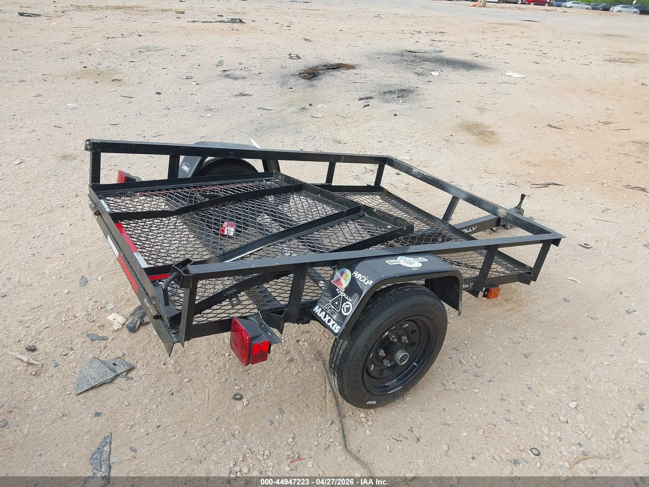 TRAILER CANYON image 6