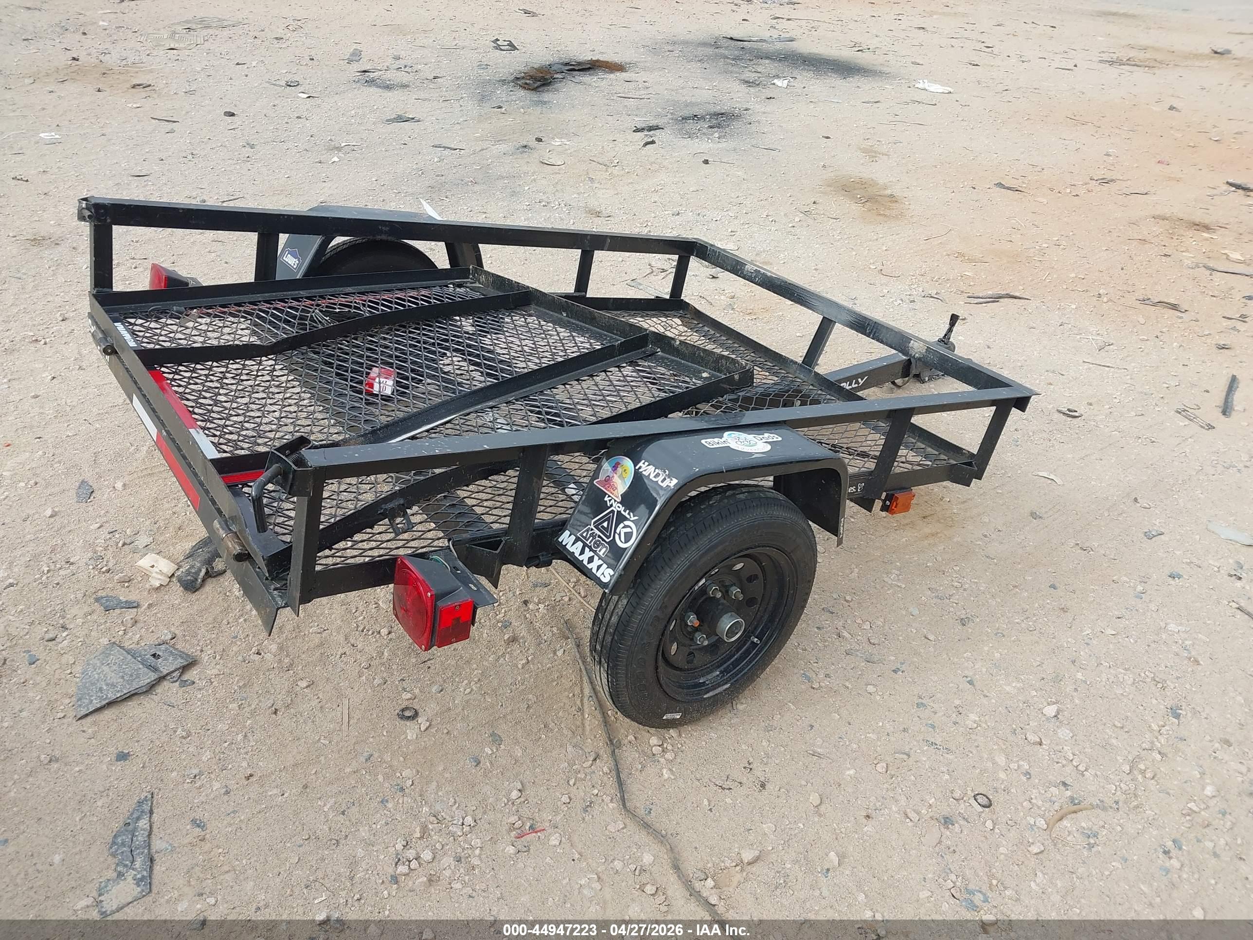 TRAILER CANYON image 7