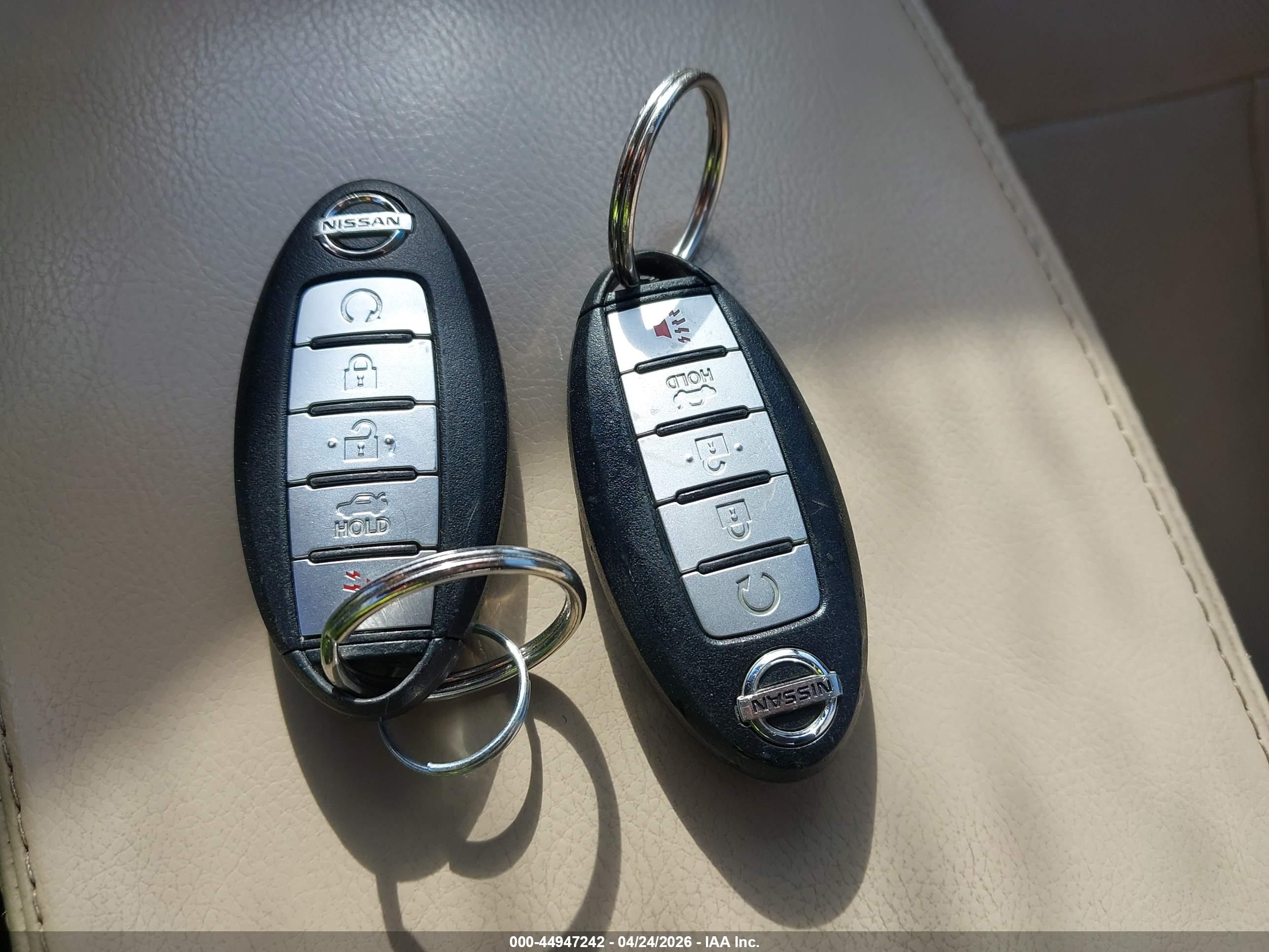 NISSAN ALTIMA image 11