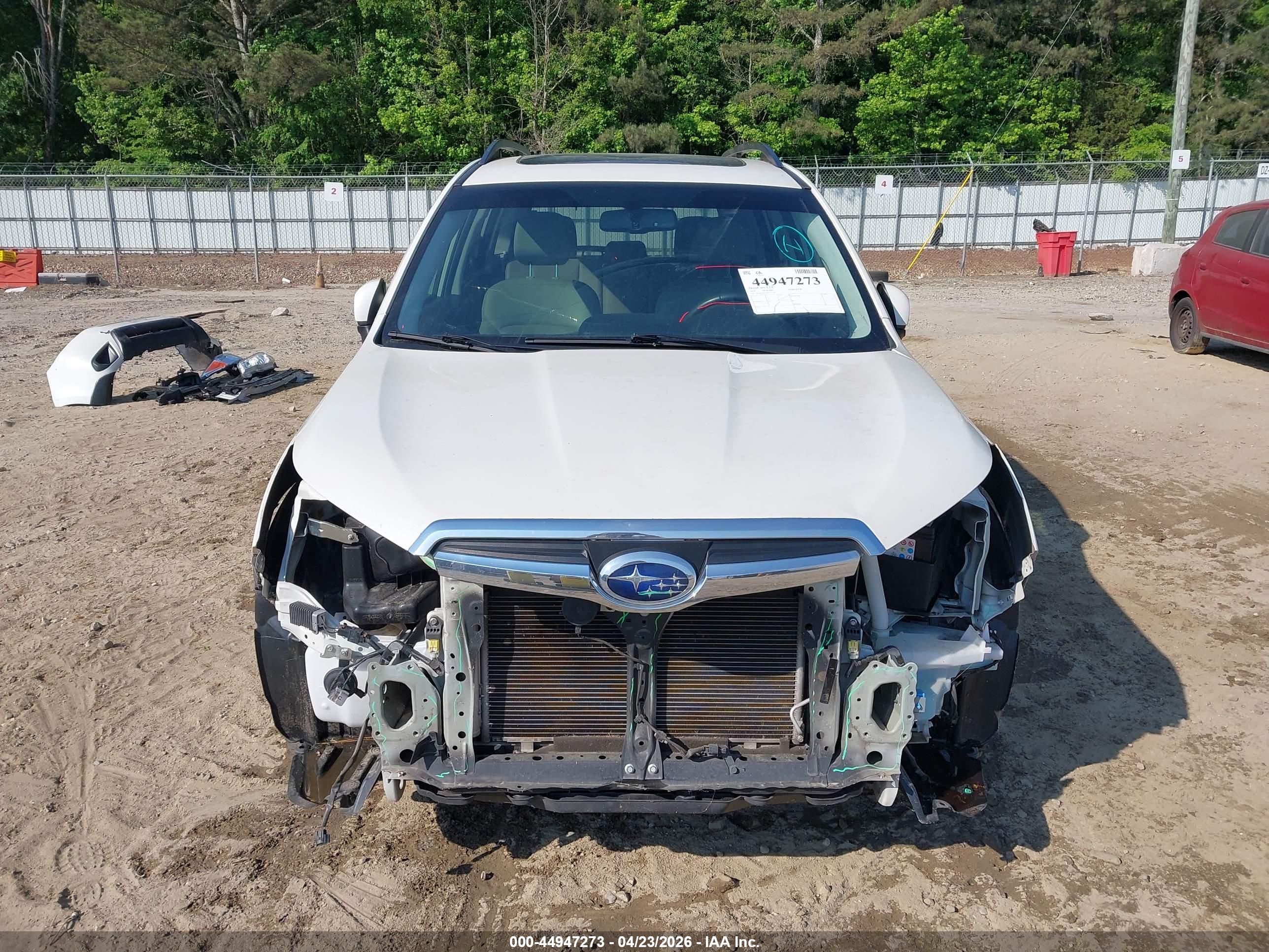 SUBARU FORESTER image 6