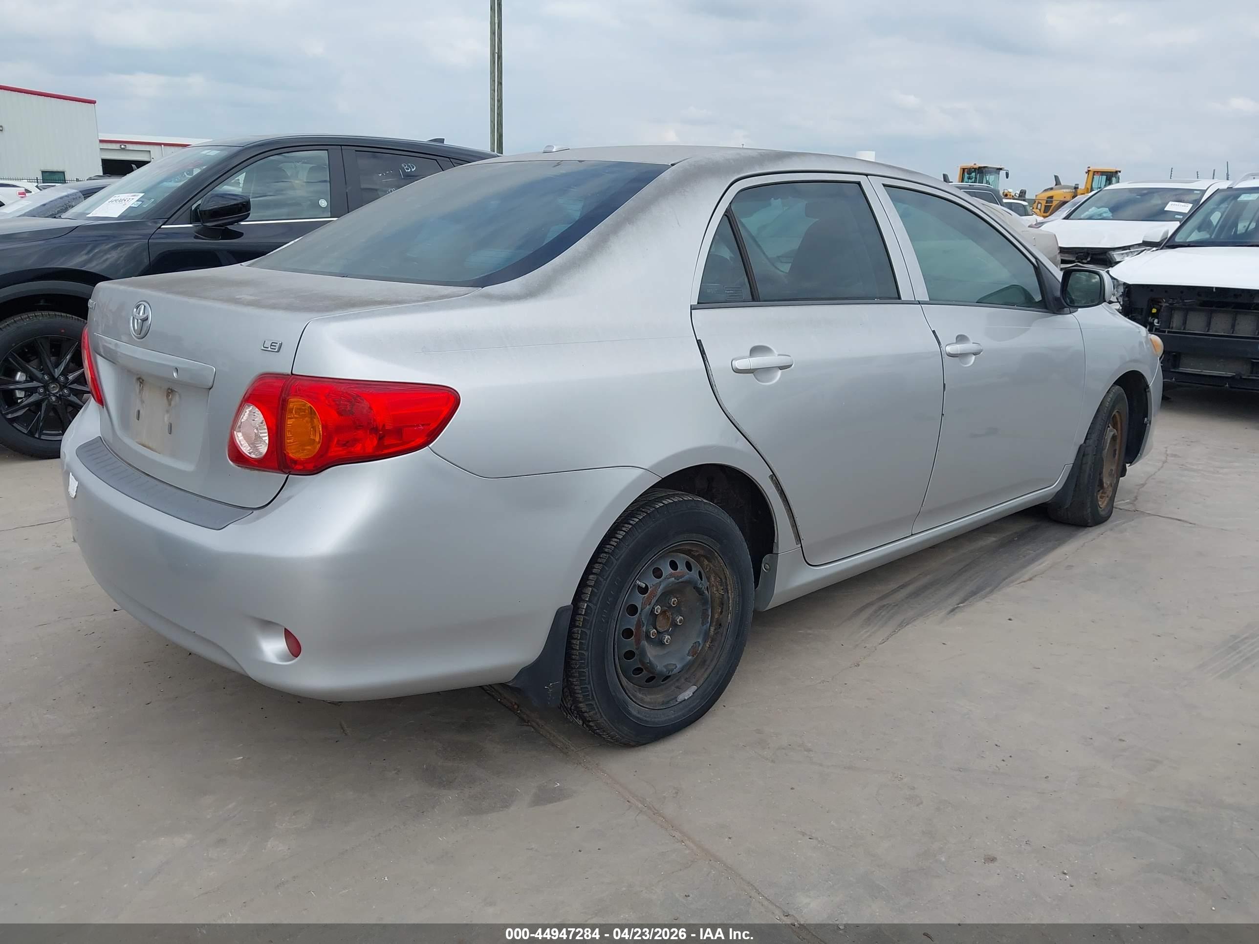 TOYOTA COROLLA image 4