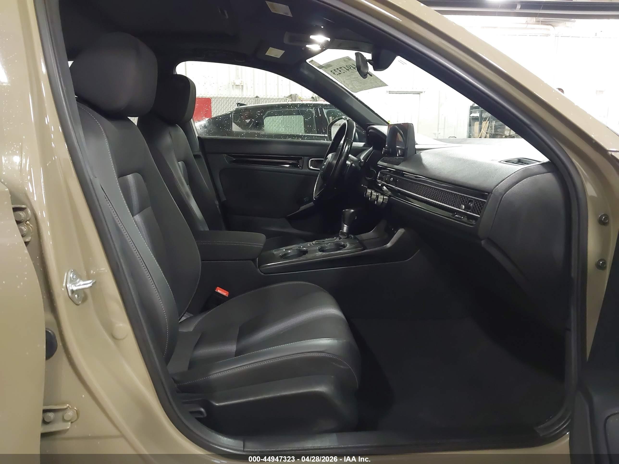 HONDA CIVIC image 5