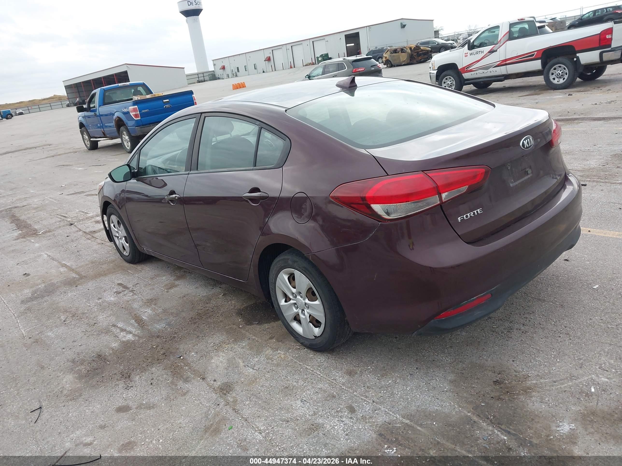 KIA FORTE image 3