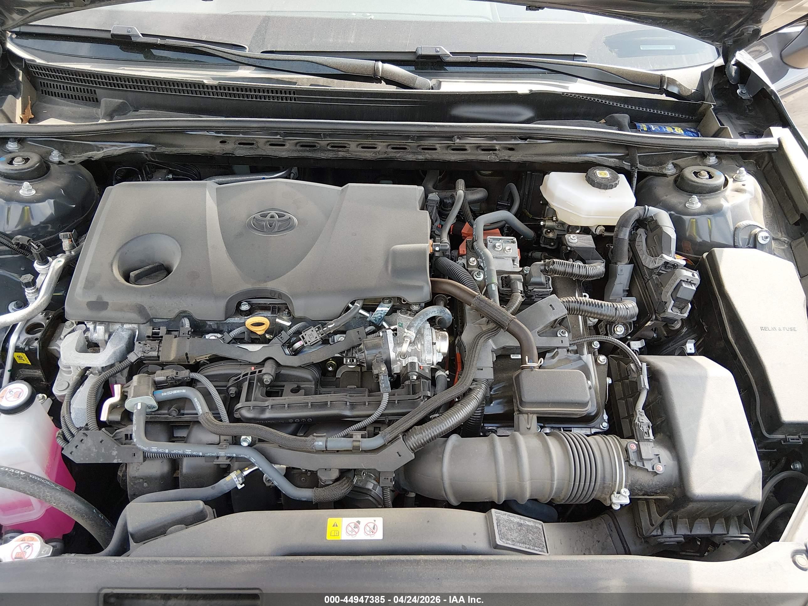 TOYOTA CAMRY image 10