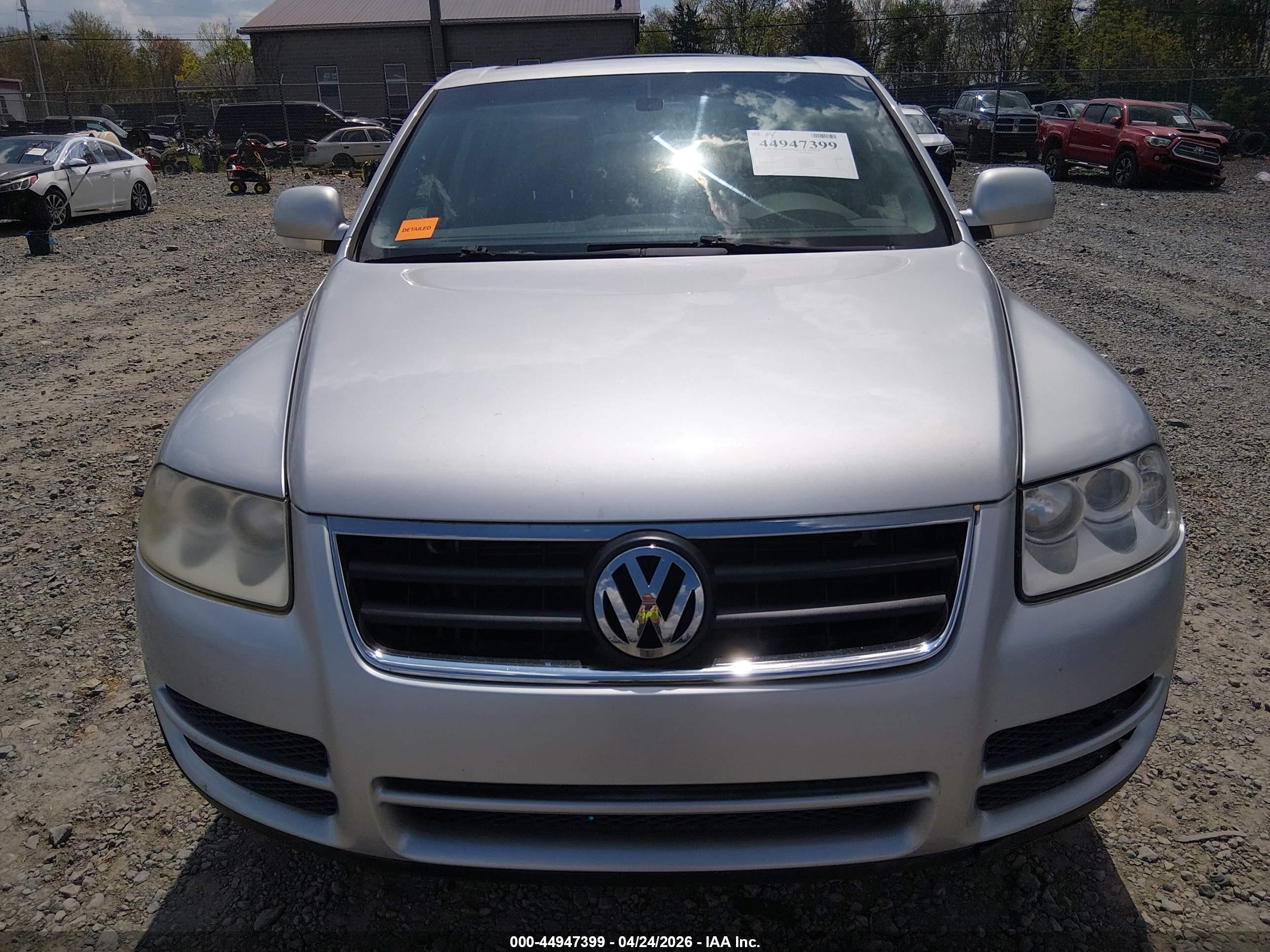 VOLKSWAGEN TOUAREG image 6
